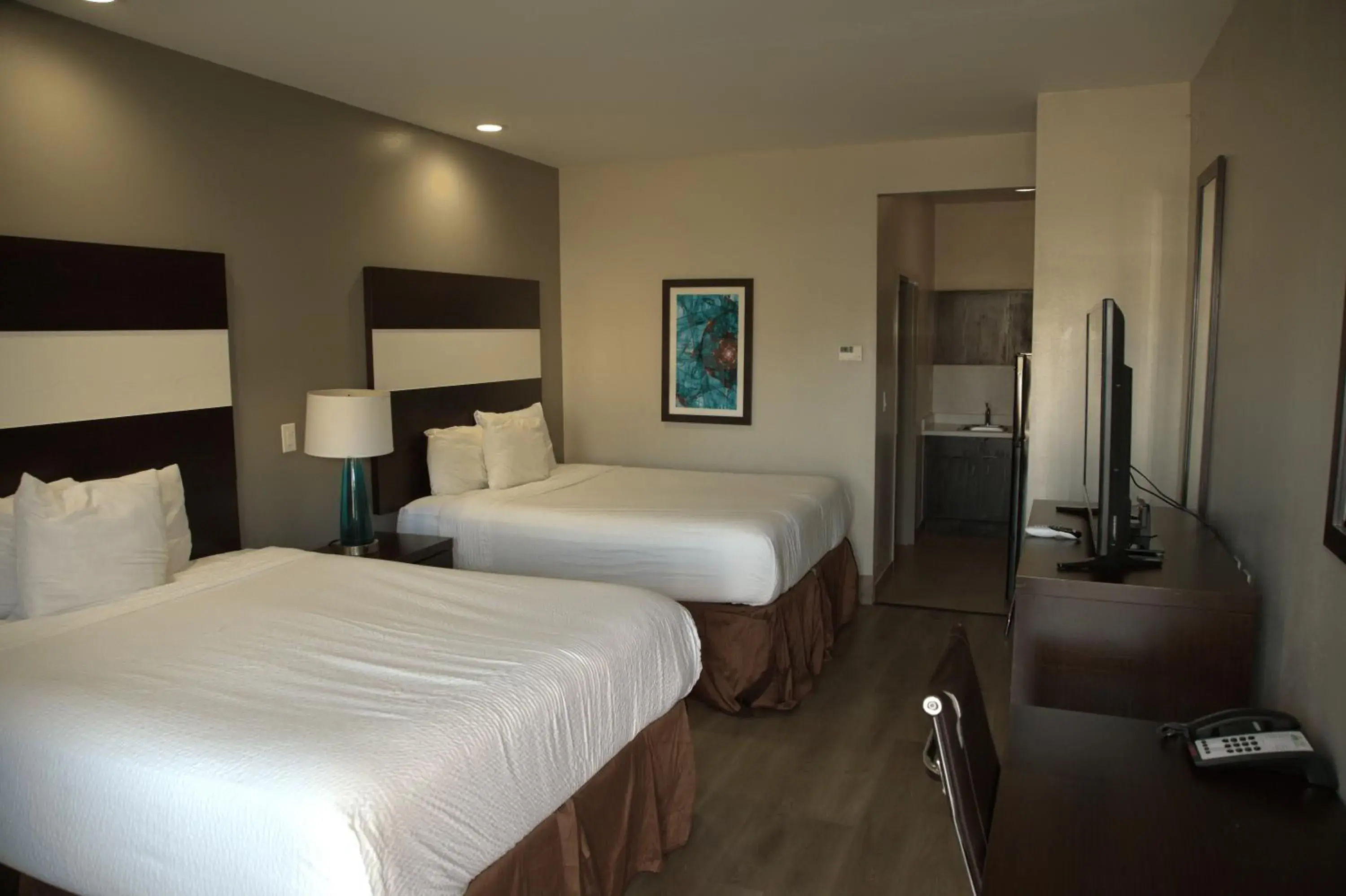 Bed in Days Inn & Suites by Wyndham Katy Bed in Days Inn & Suites by Wyndham Katy