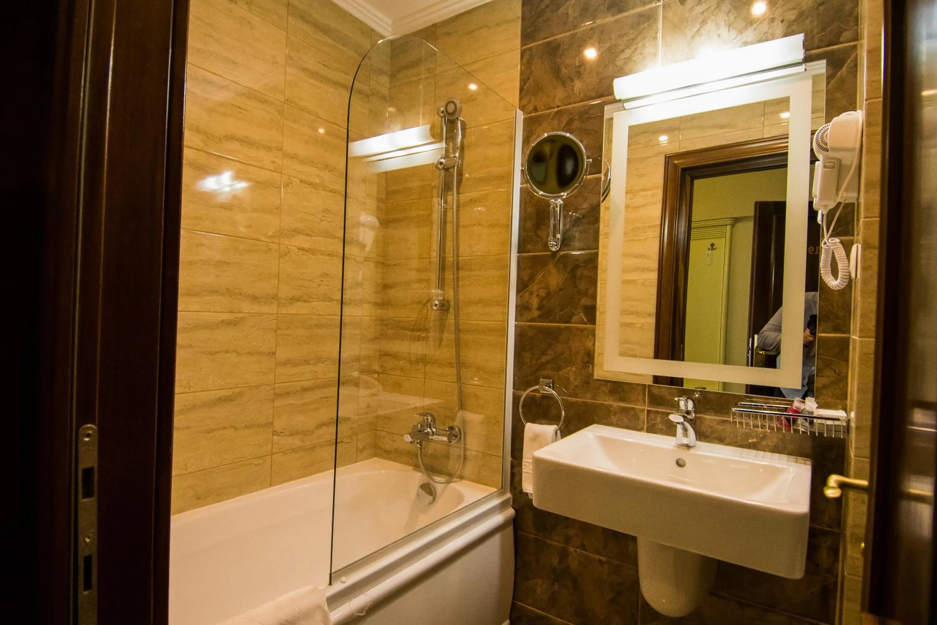 Bathroom in Hotel Balada