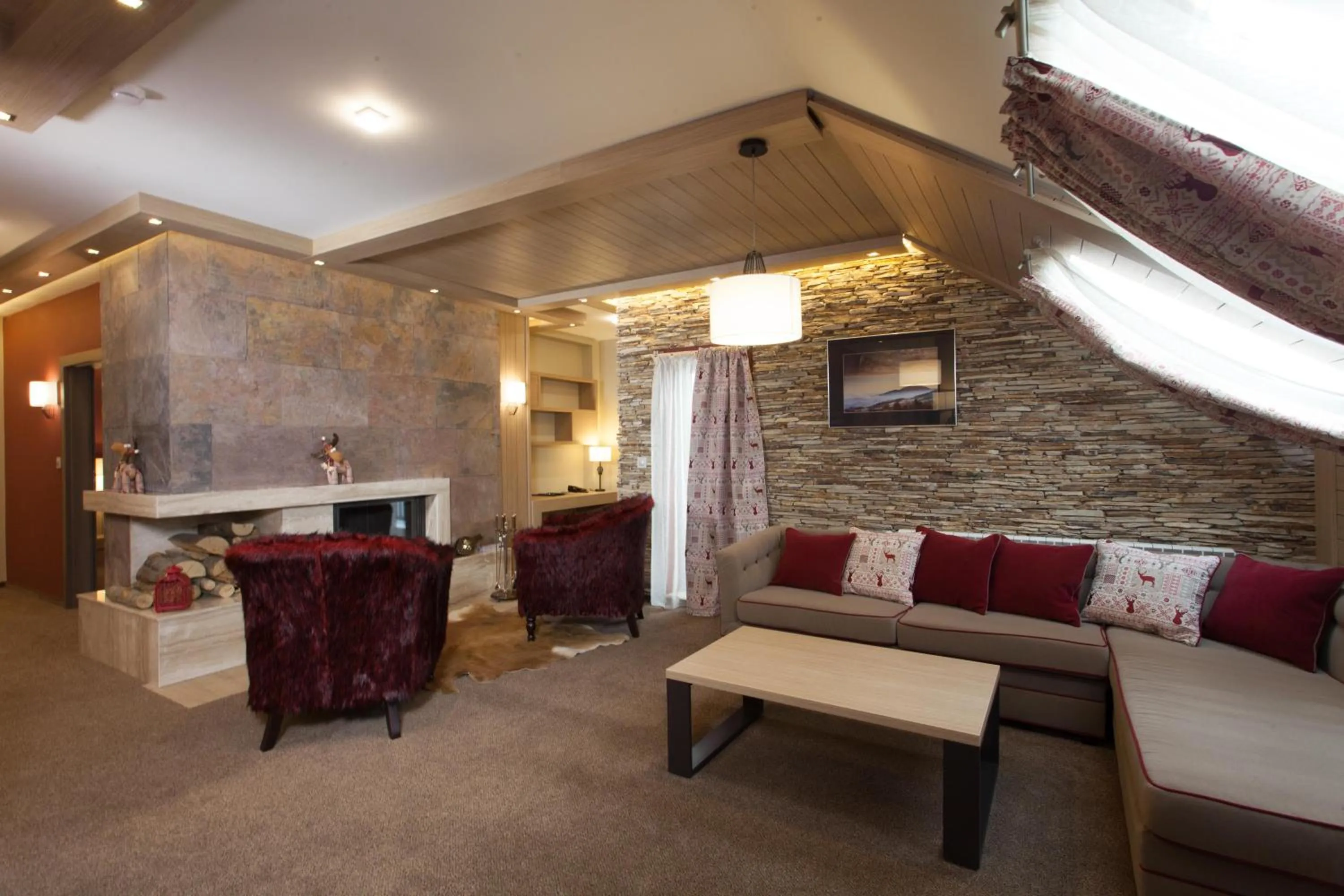 Living room in Amira Boutique Hotel