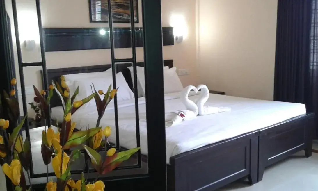 Property building, Bed in Orison Residency Hotel Property building, Bed in Orison Residency Hotel