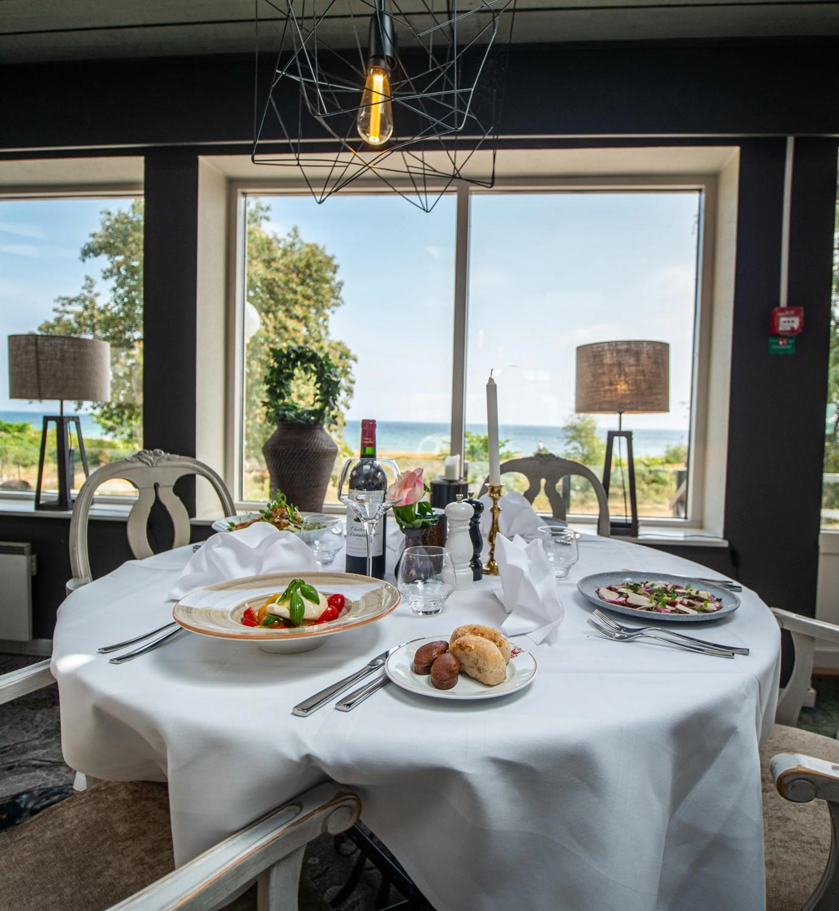 Restaurant/places to eat in Smygehus Havsbad