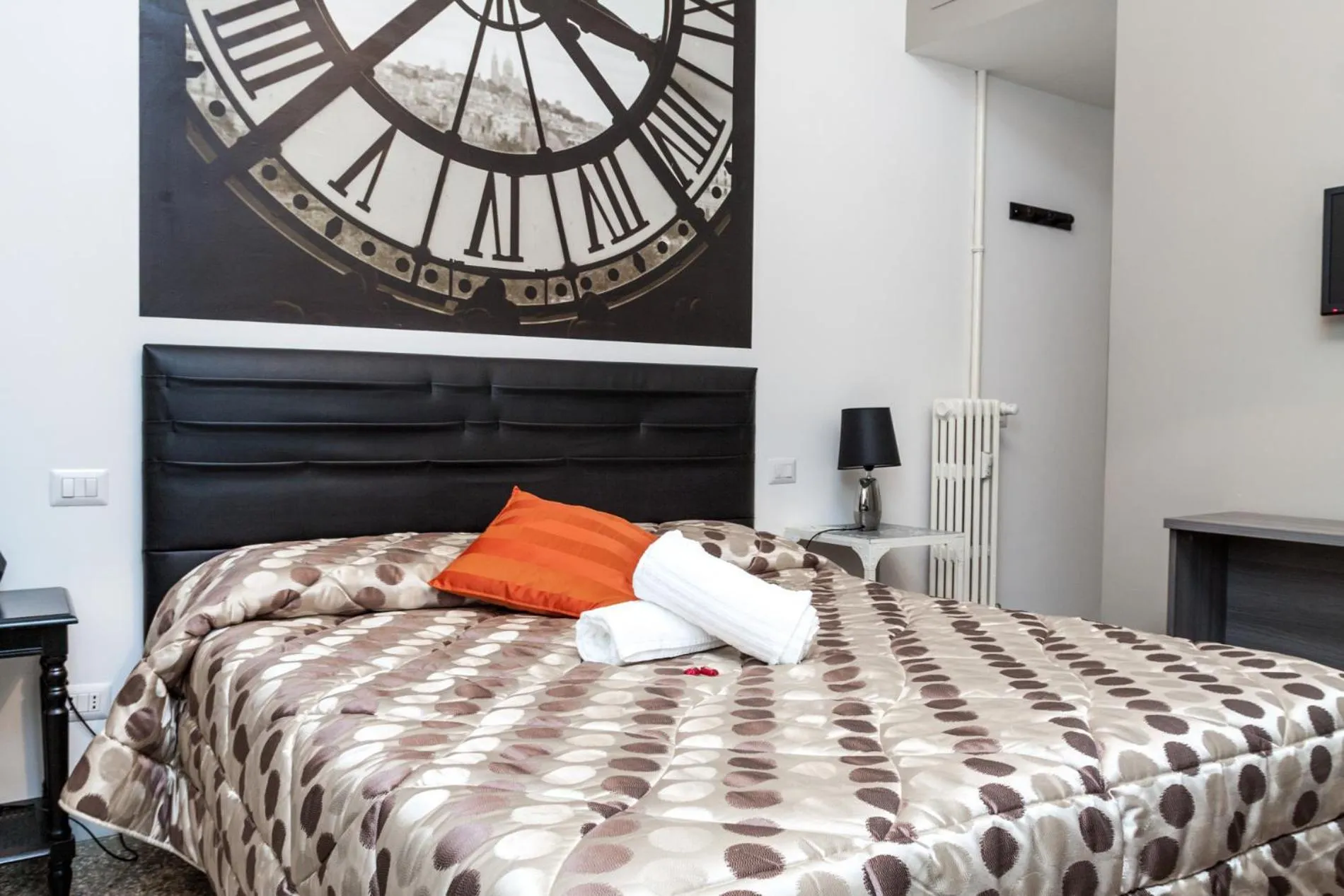 Bed in Re di Luna B&B