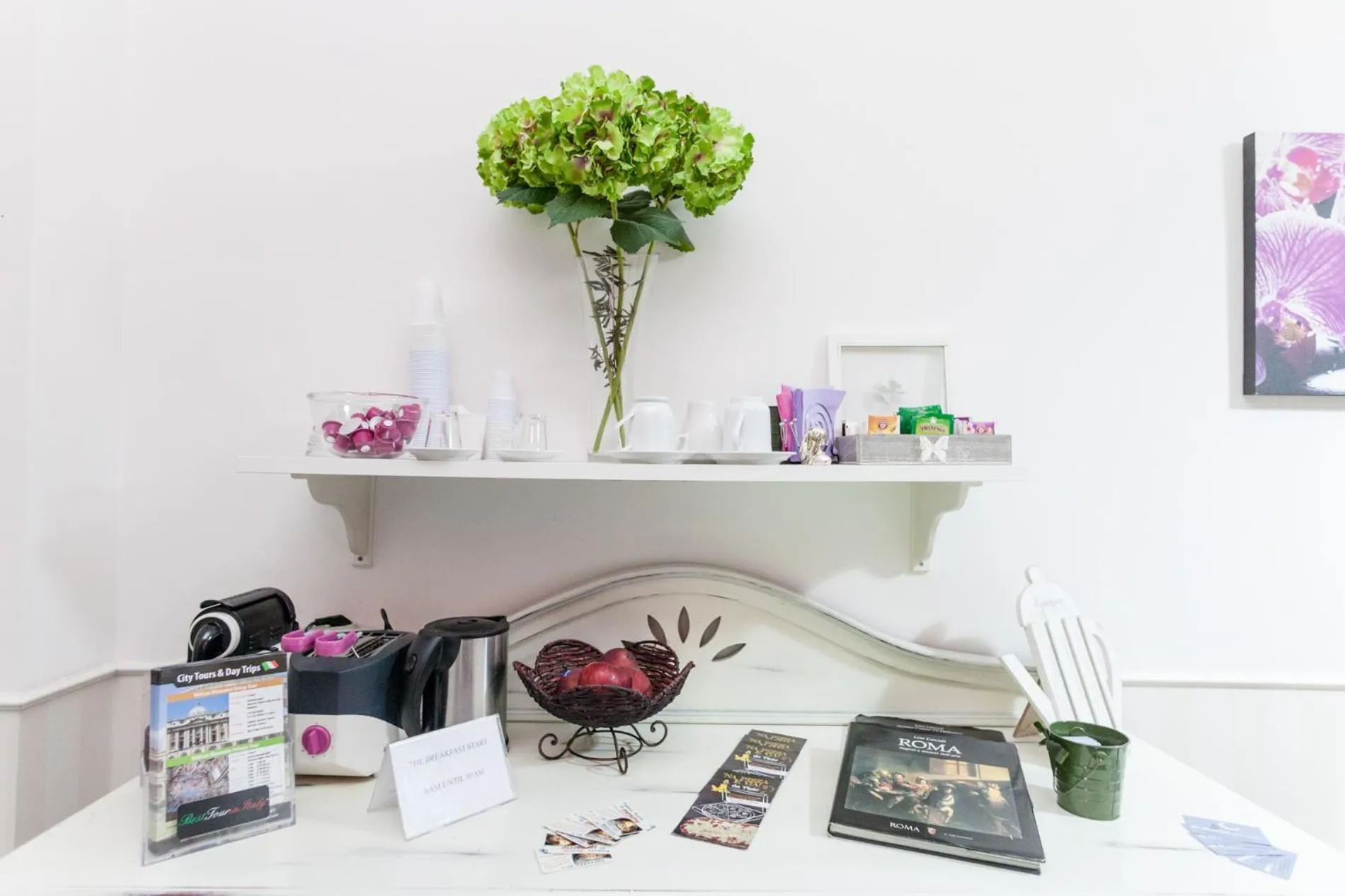 Decorative detail in Re di Luna B&B