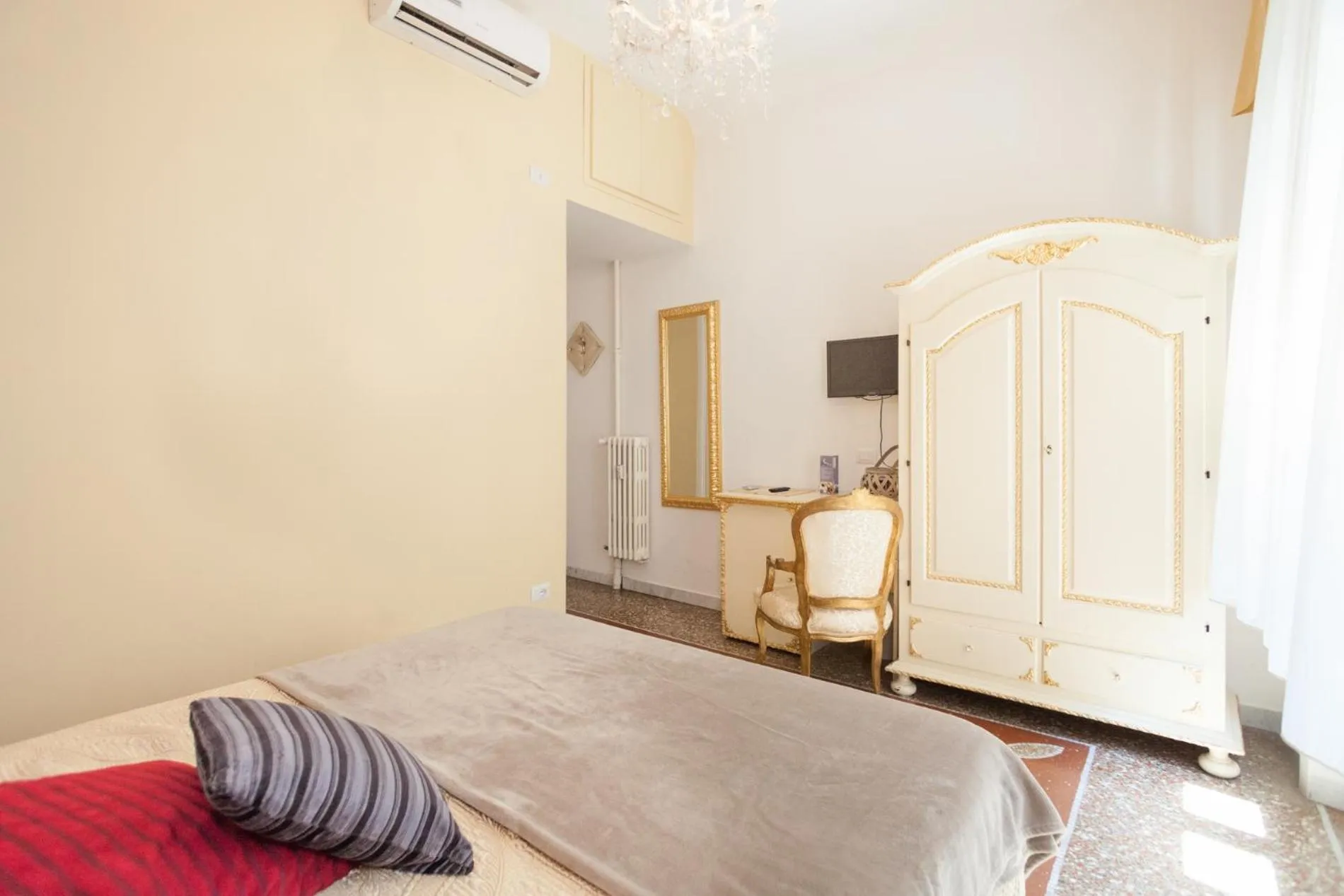 Bed in Re di Luna B&B