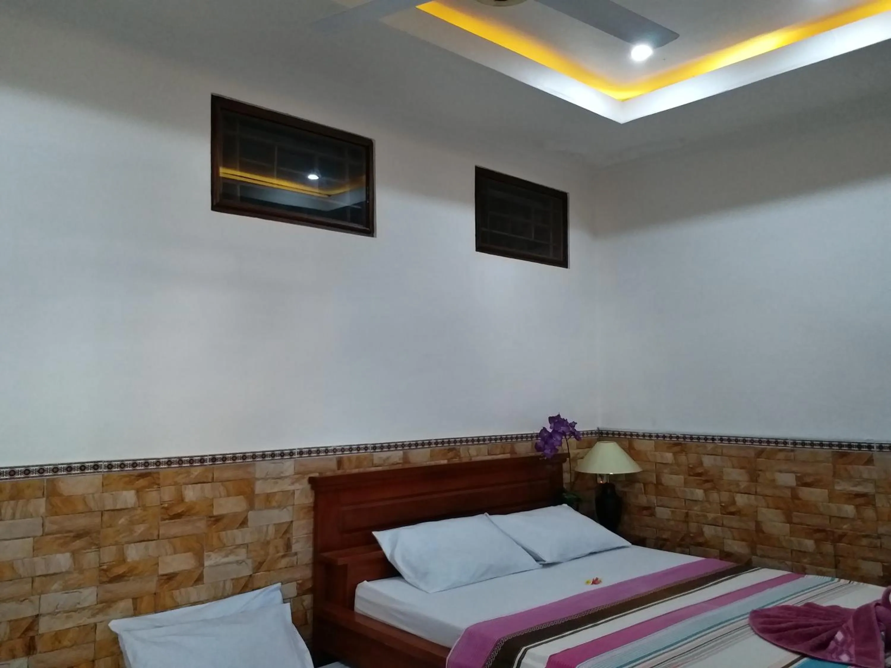 Double Room with Extra Bed - single occupancy in Kembar Inn Padangbai