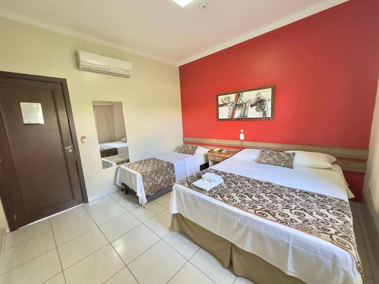 Bed in Hotel Pousada Real