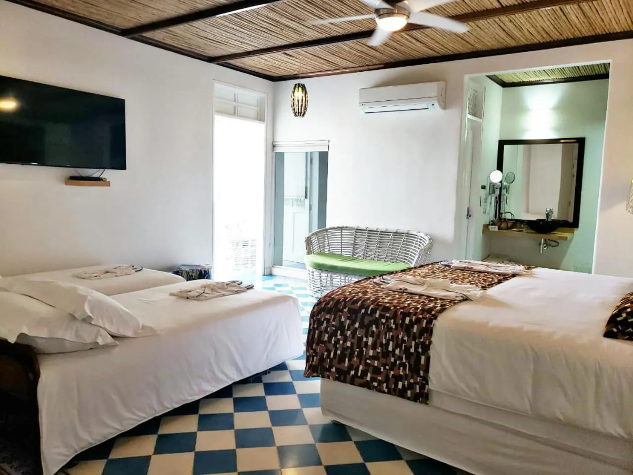 Bed in Placita Vieja Hotel Boutique Spa