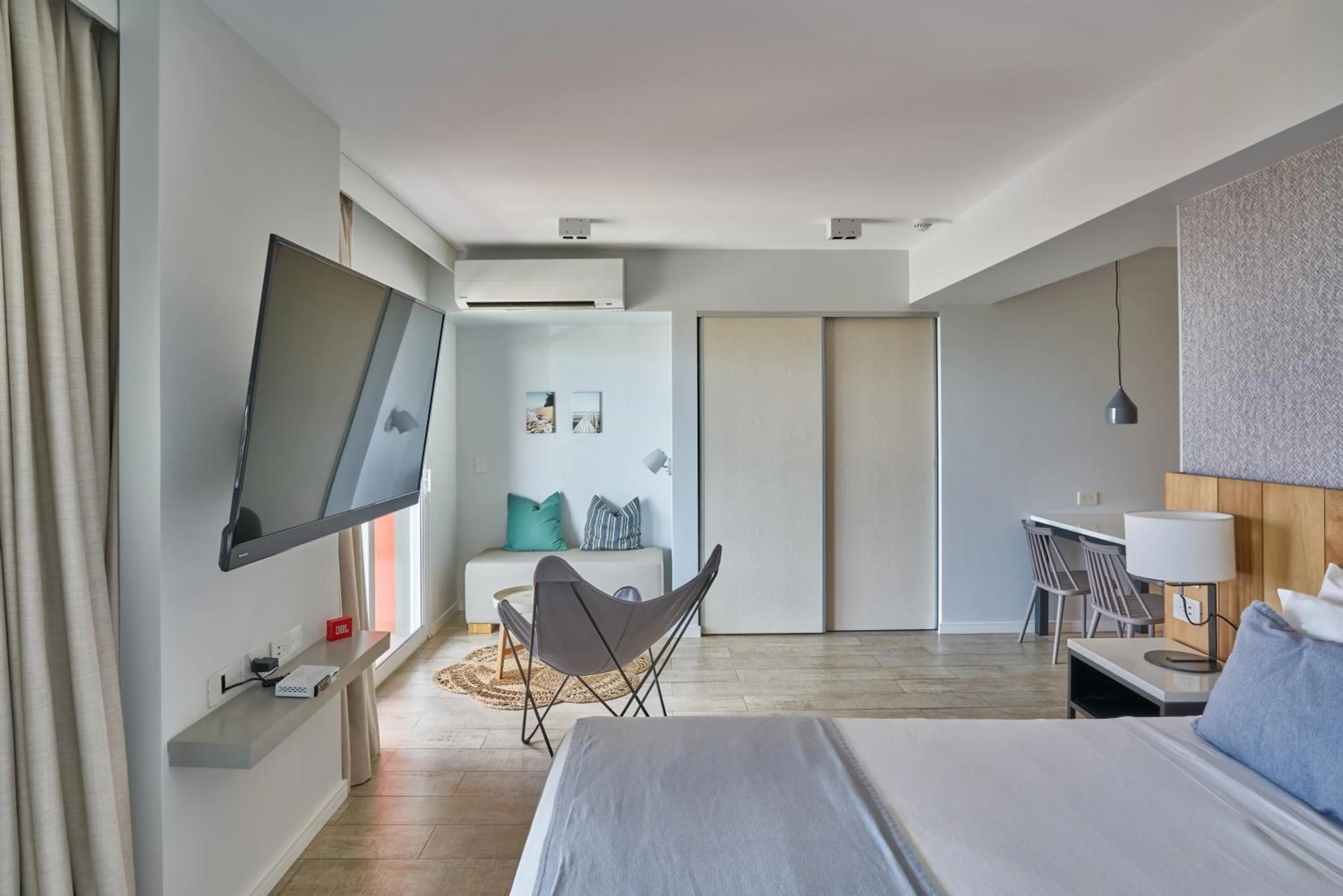 Bed in Almarena Apart & Hotel Boutique