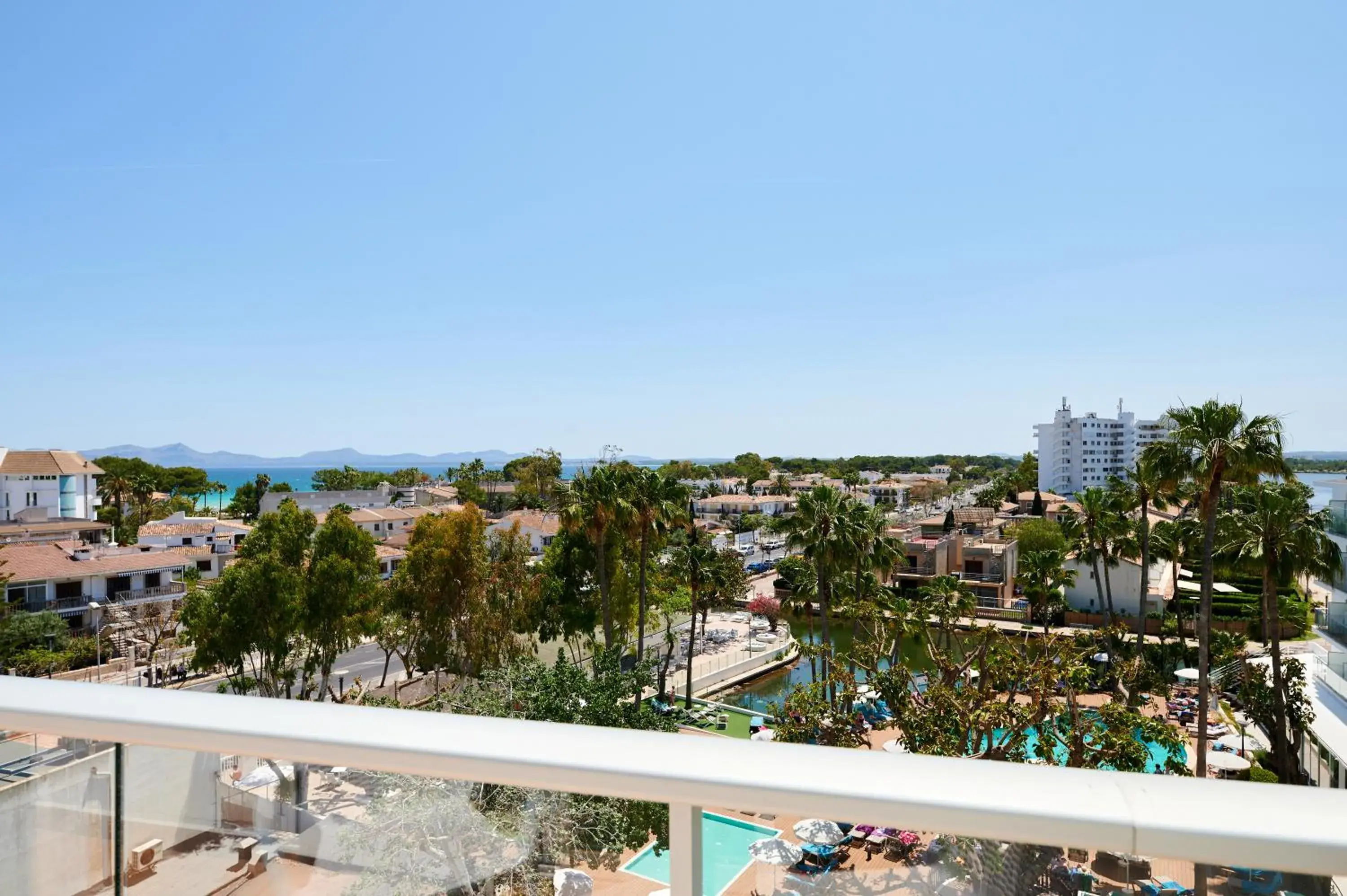 Mountain view in Alua Boccaccio Mountain view in Alua Boccaccio