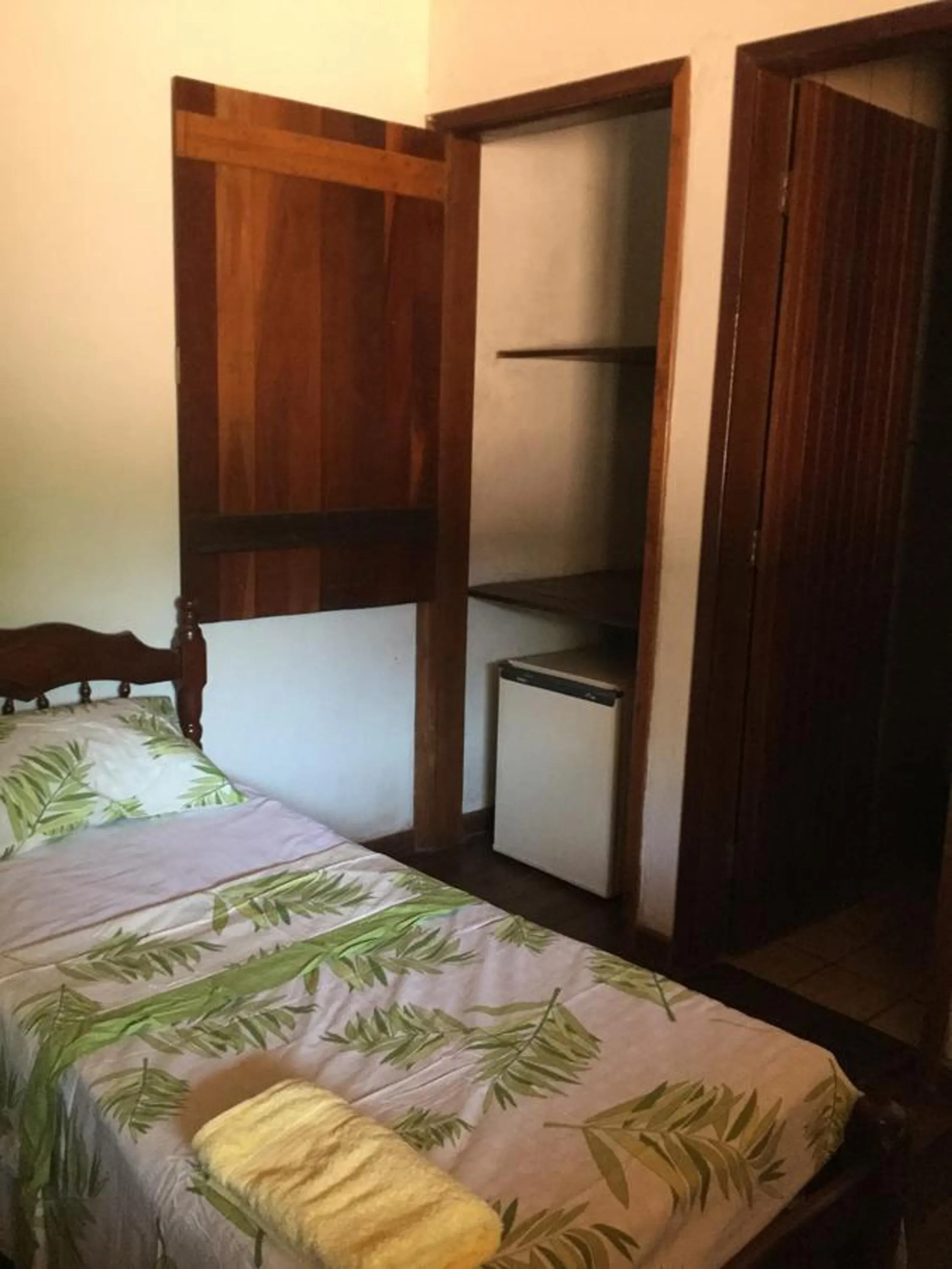 Photo of the whole room, Bed in Pousada Alquimia