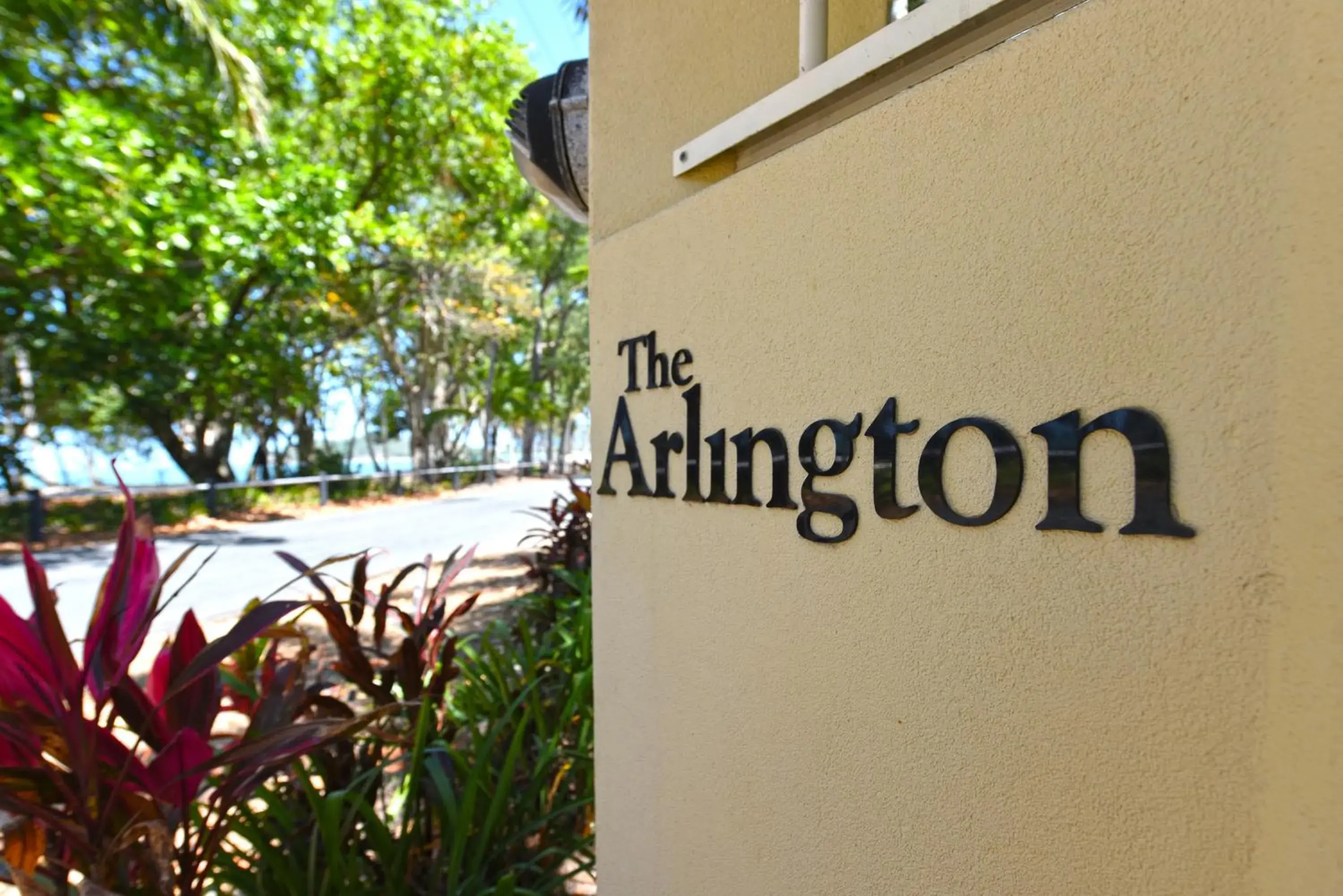 Arlington Apartments Arlington Apartments