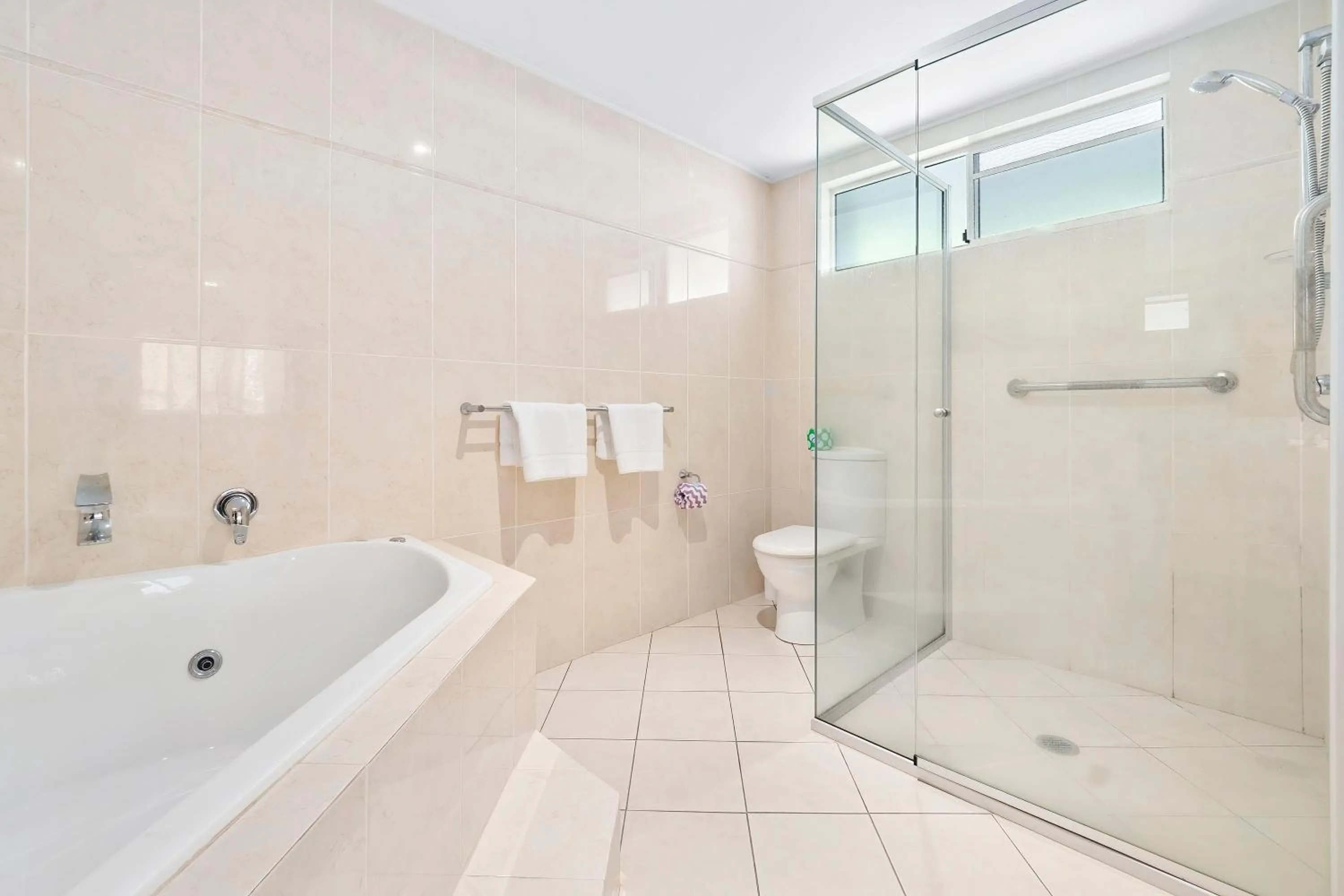 Bathroom in Arlington Apartments