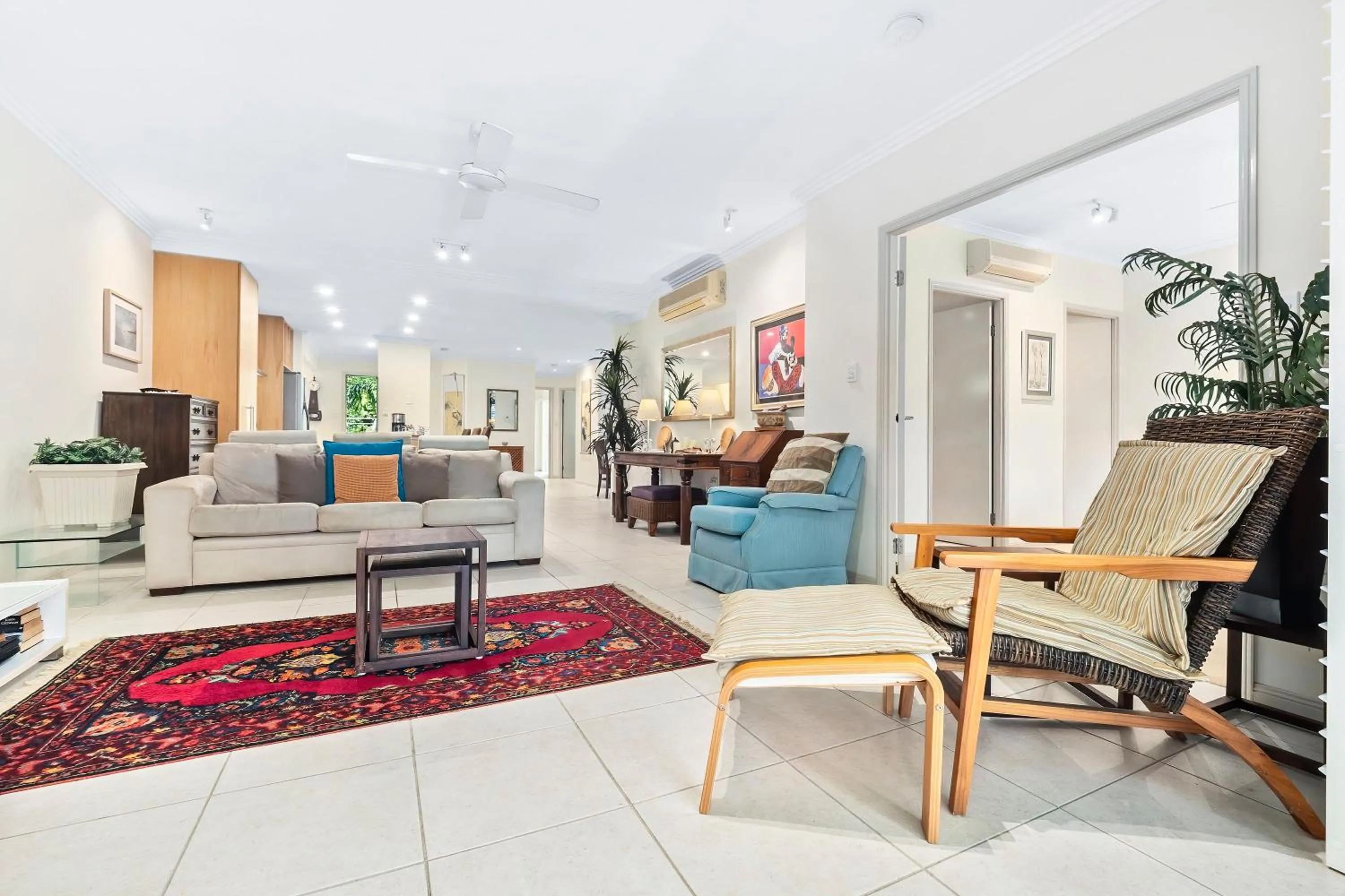 Living room in Arlington Apartments