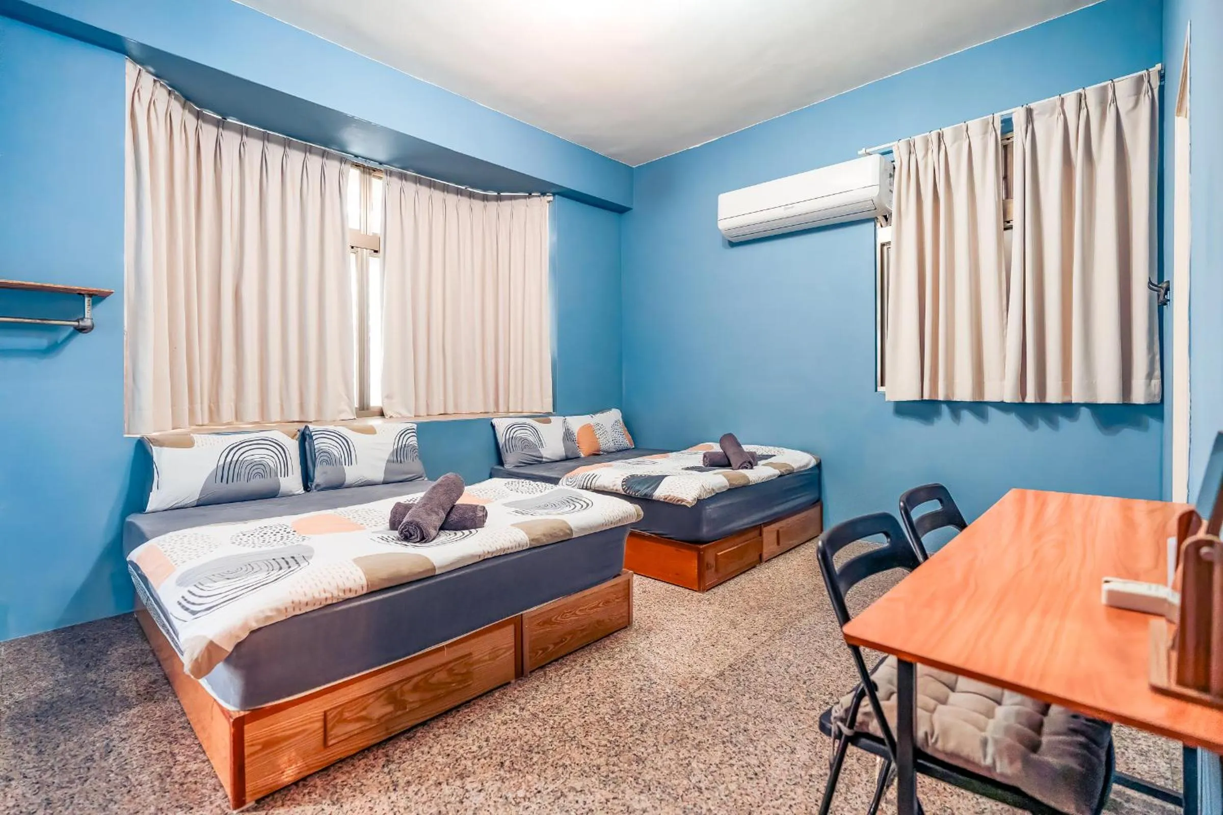 Bed in Green Island Ocean Rhythem dive B&B 綠島海韻民宿