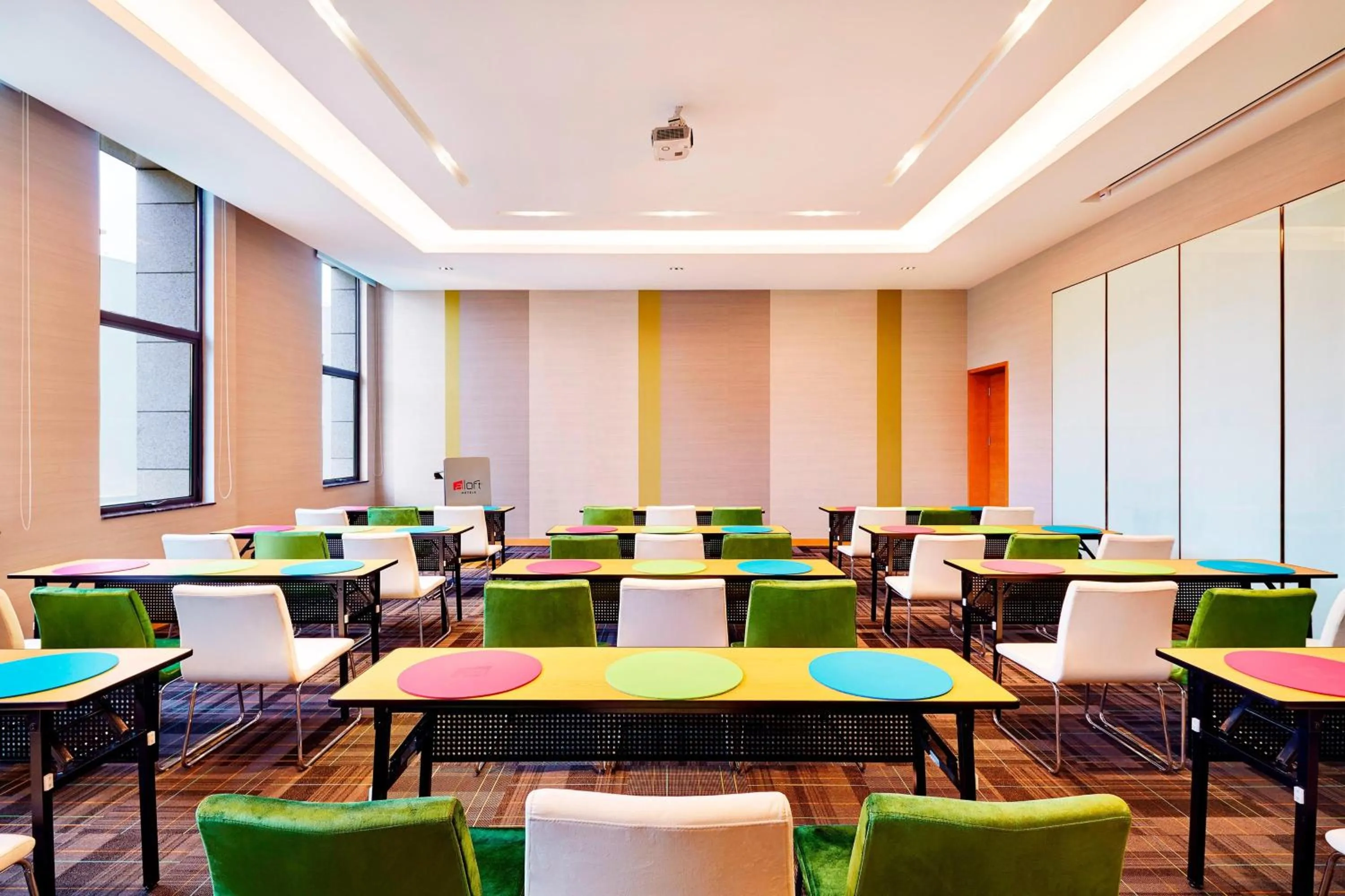 Meeting/conference room in Aloft Dynamic Town