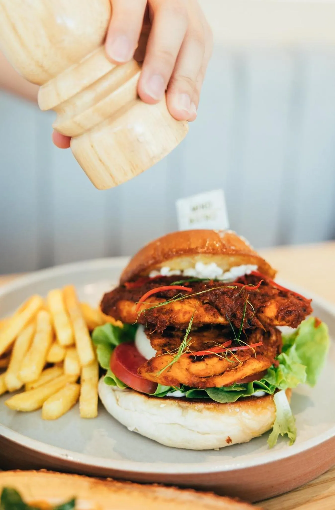 Restaurant/places to eat in Aster Hotel and Residence by At Mind