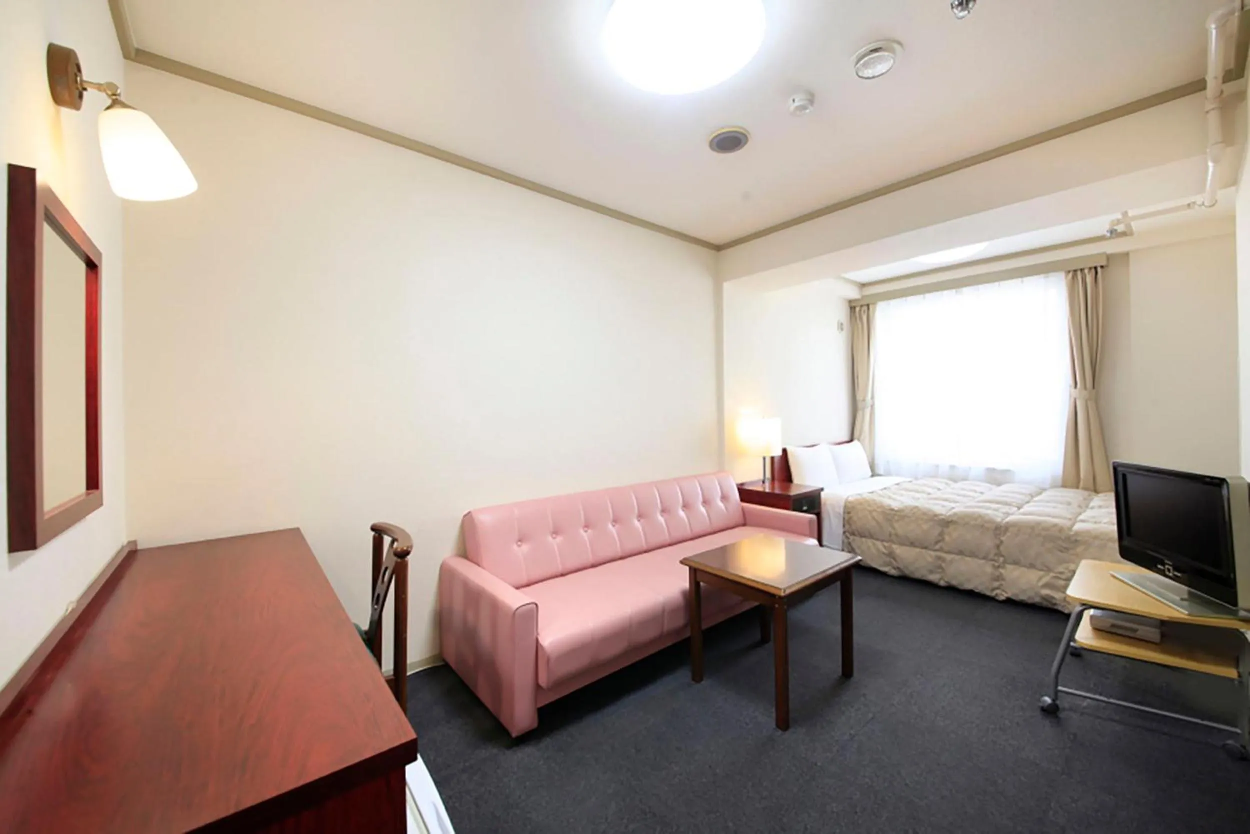 Photo of the whole room, Bed in Shinjuku Urban Hotel