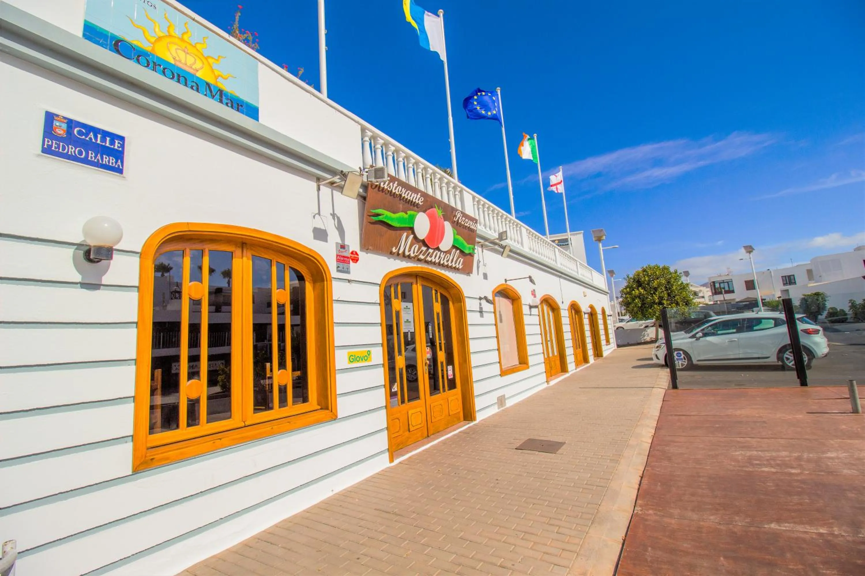 Property building in Apartamentos Corona Mar