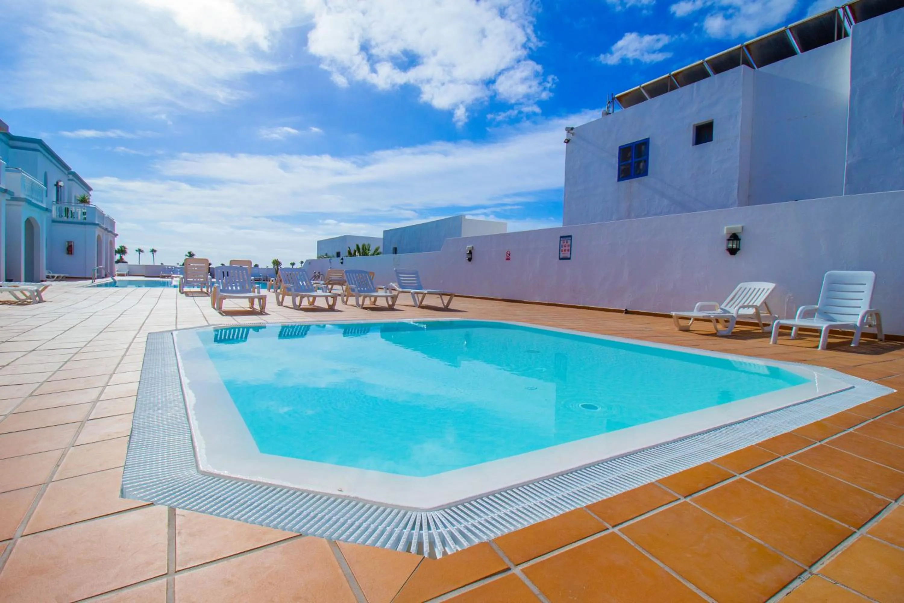 Pool view in Apartamentos Corona Mar