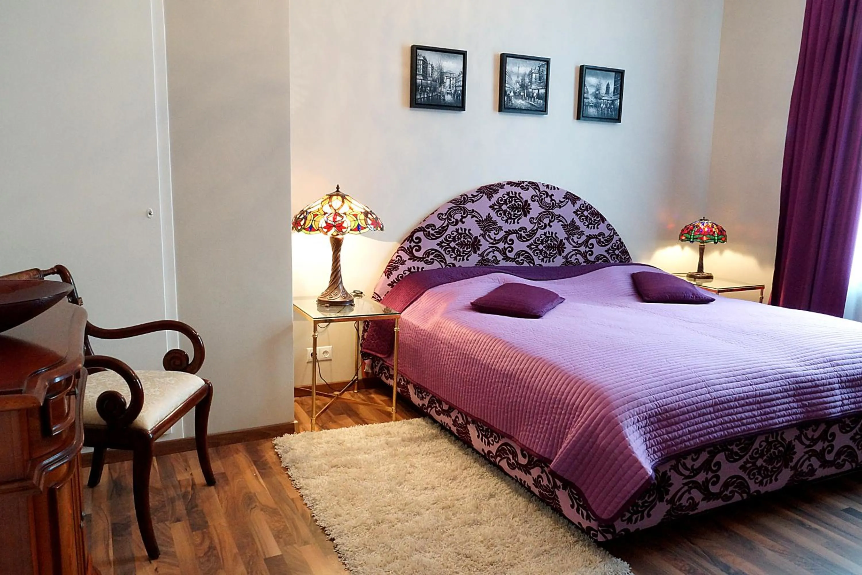 Bedroom, Bed in Vip Apartment an den Thermen