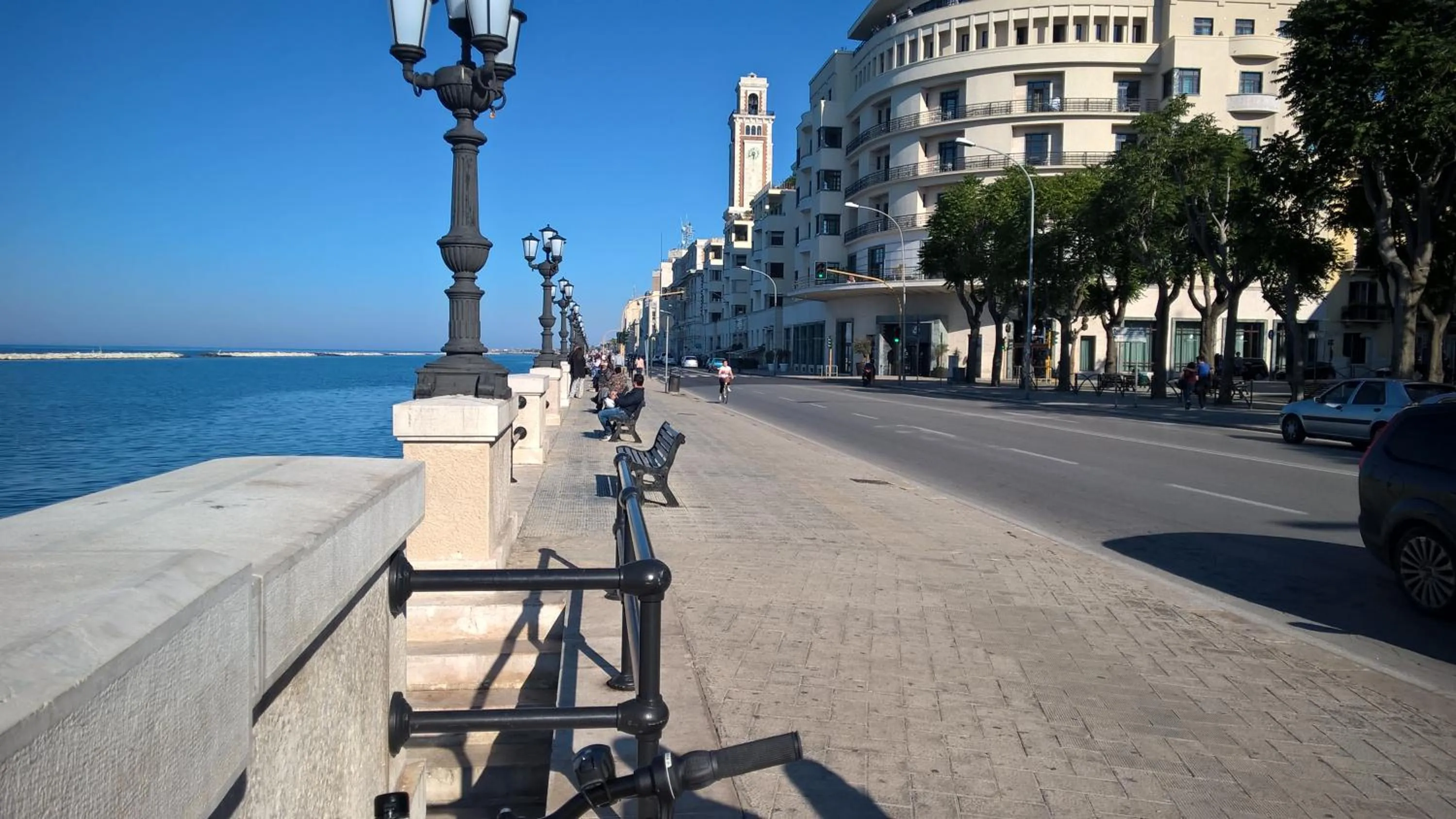 Area and facilities in Apulia Time