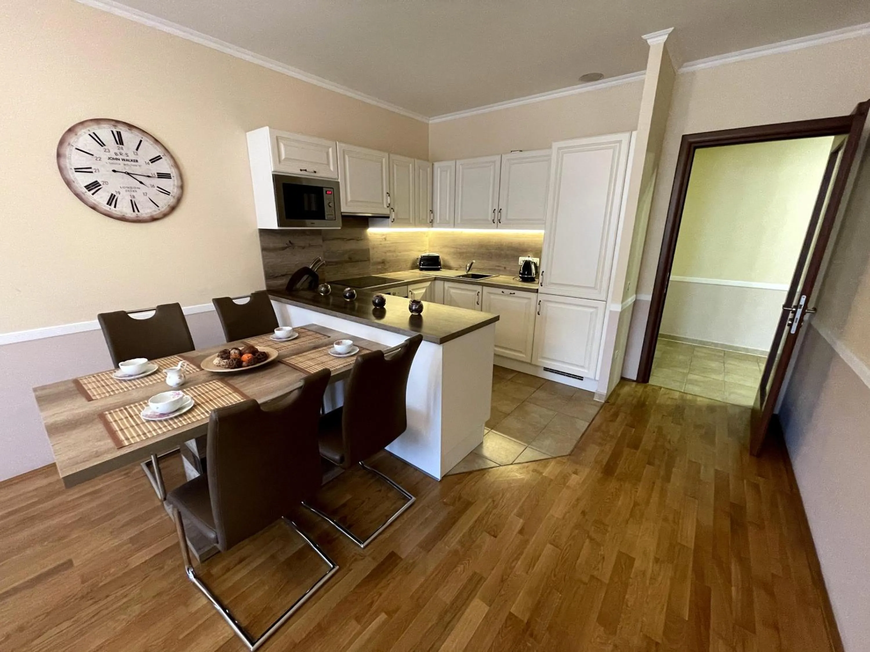 Coffee/tea facilities in Apartment 122 Čertovka