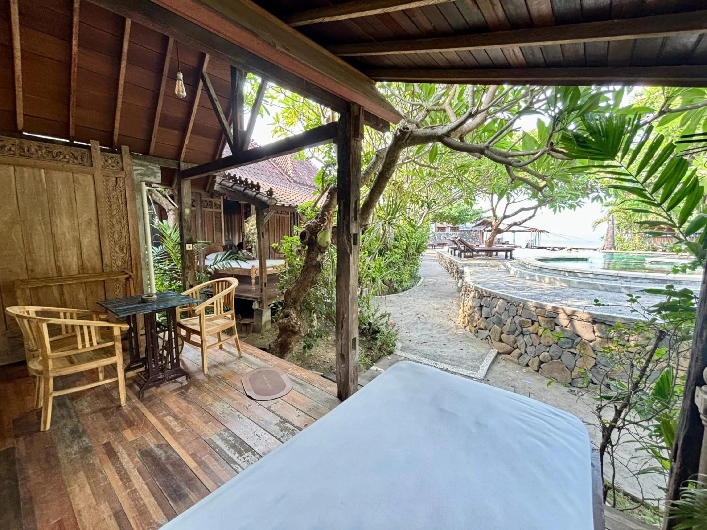 Patio in Classic Beach Villas