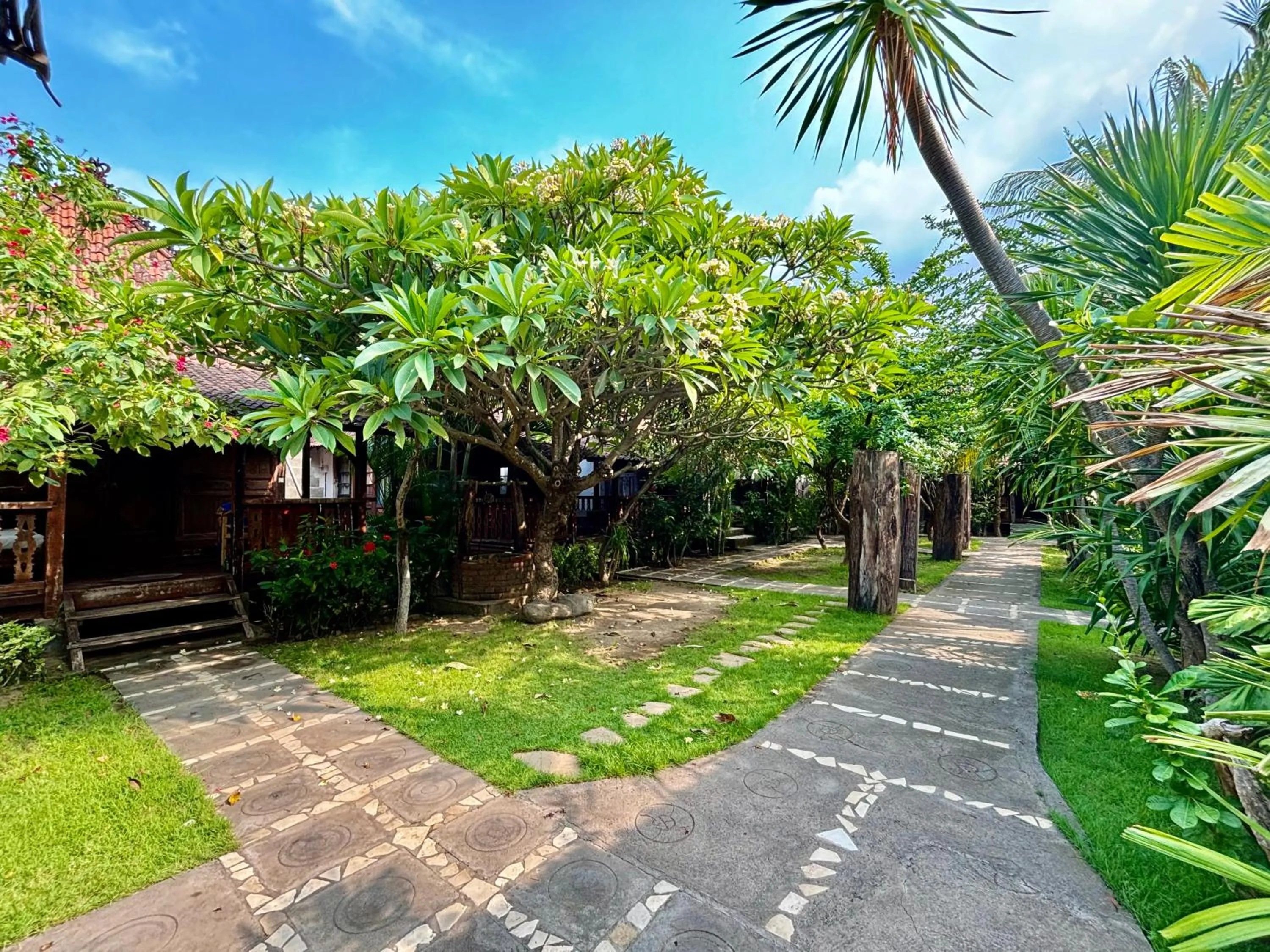 Garden in Classic Beach Villas