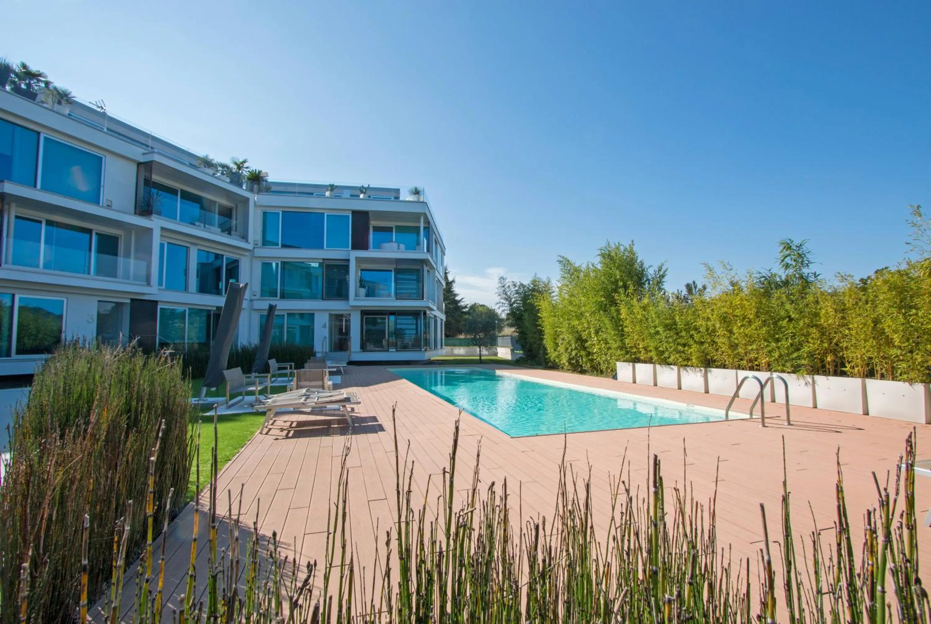 Property building in Bristol Exclusive by Wonderful Italy