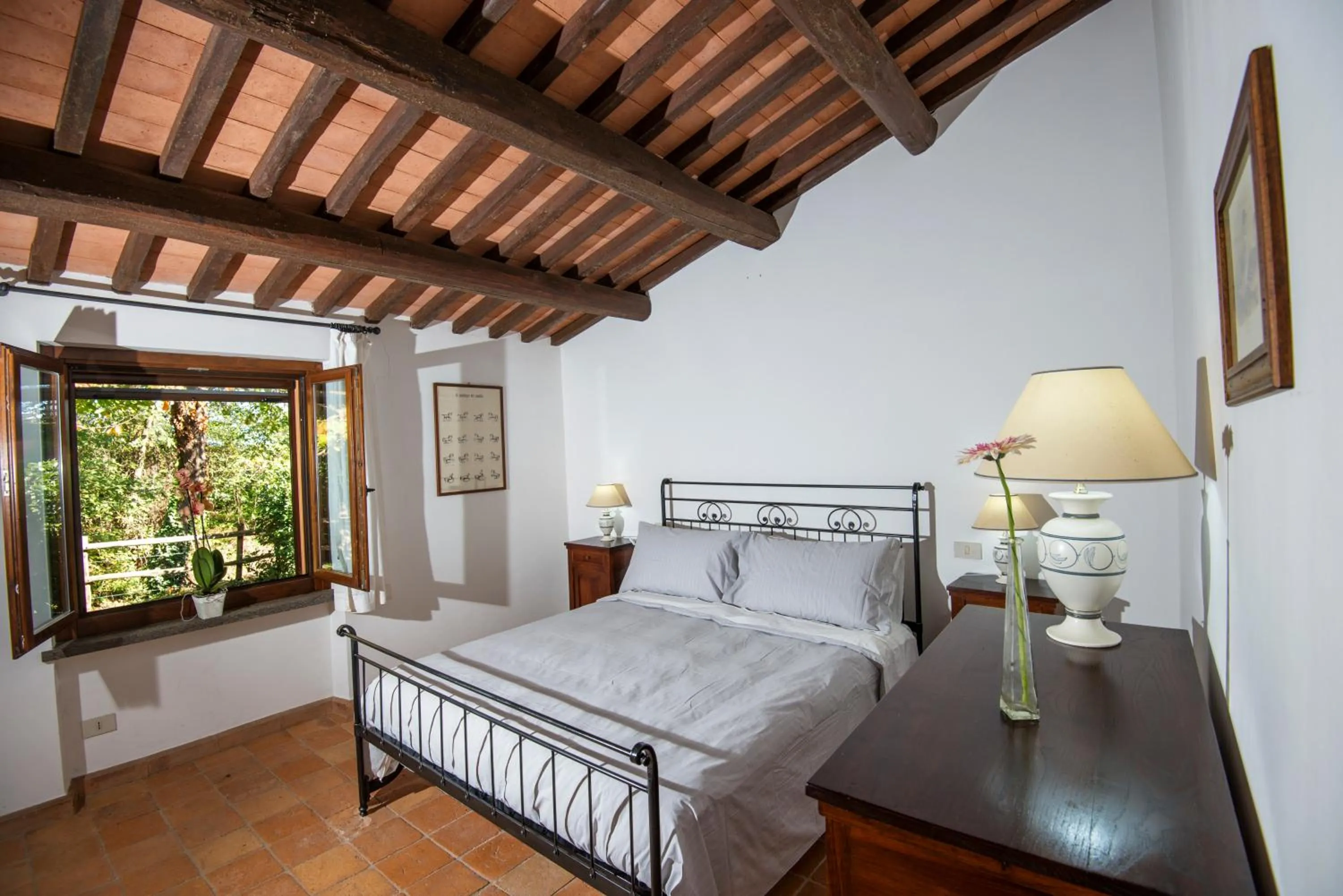 Bedroom, Bed in Agriturismo Olmo Bello
