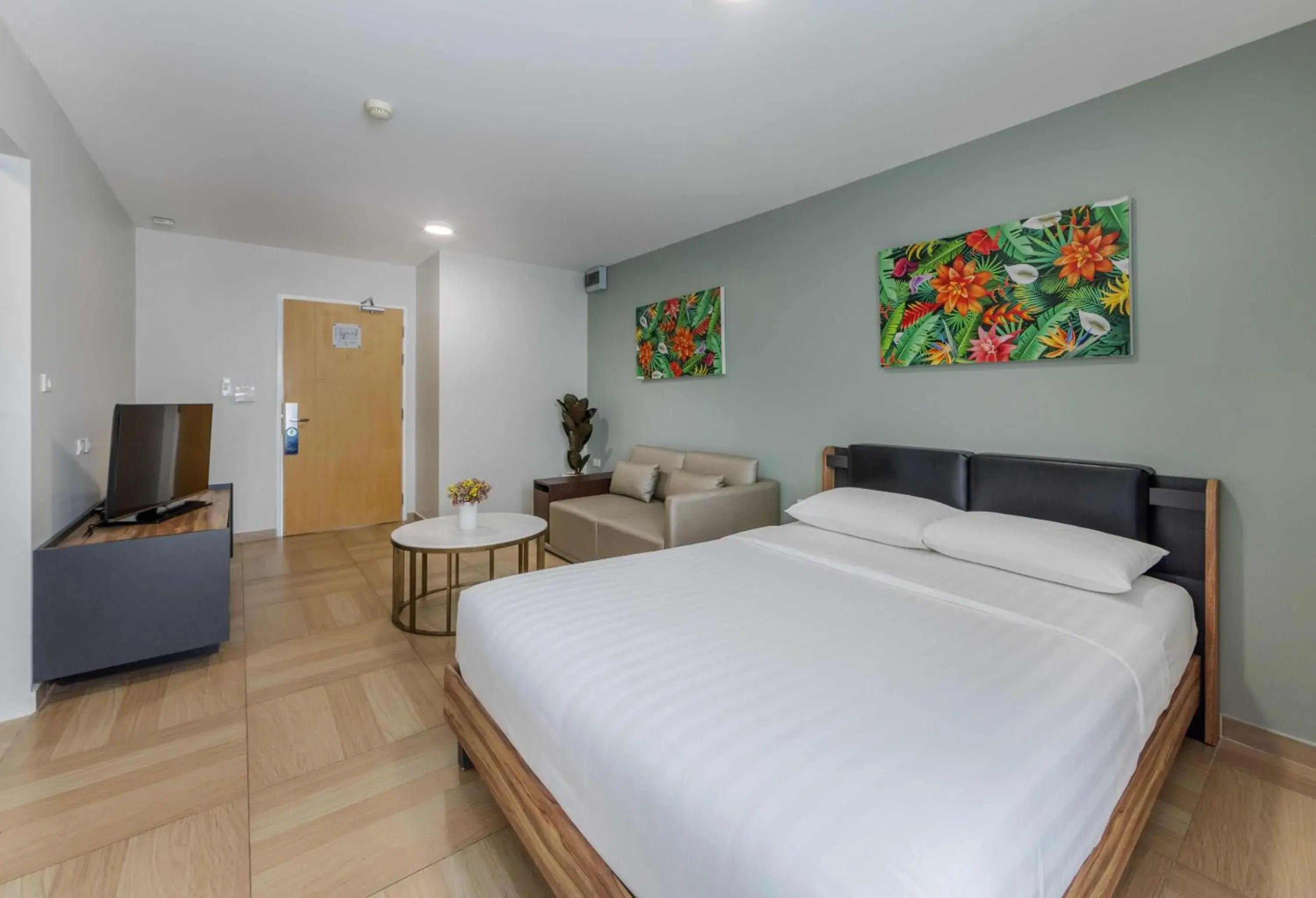 Bed in Chiva Bangkok Hotel - SHA Plus Bed in Chiva Bangkok Hotel - SHA Plus