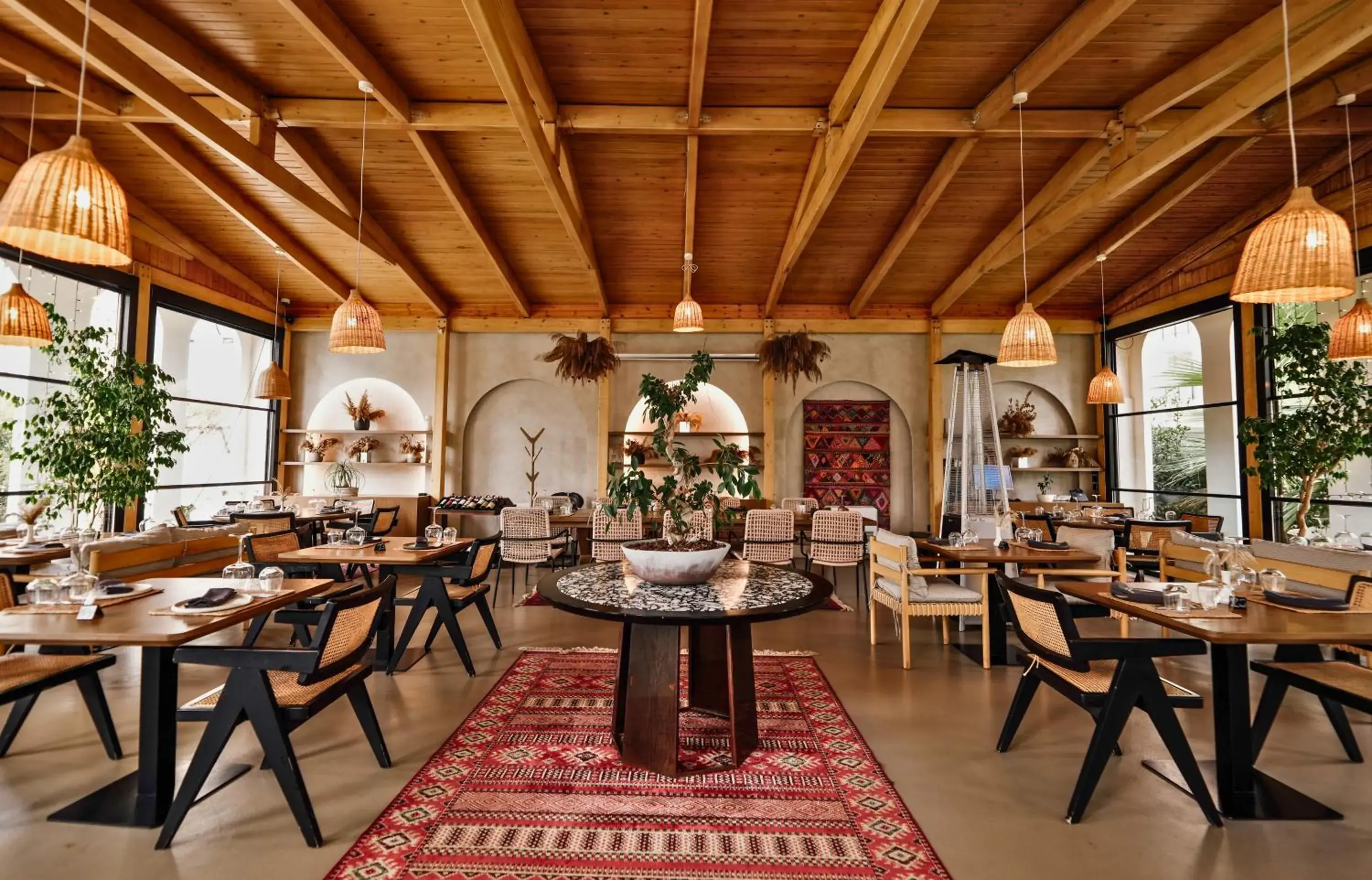 Restaurant/places to eat in Flower Hotels & Resorts Restaurant/places to eat in Flower Hotels & Resorts