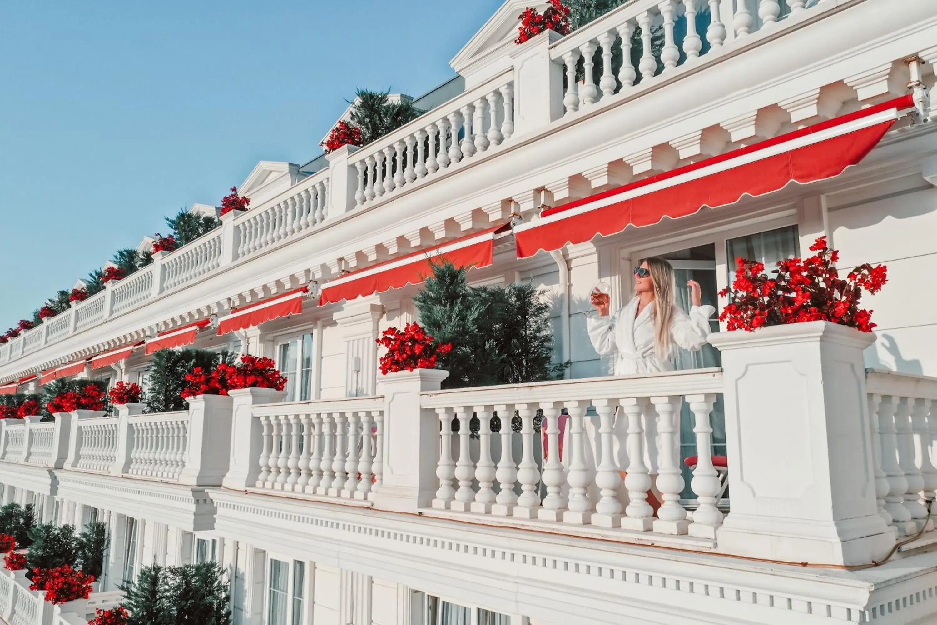 Property building in Flower Hotels & Resorts Property building in Flower Hotels & Resorts