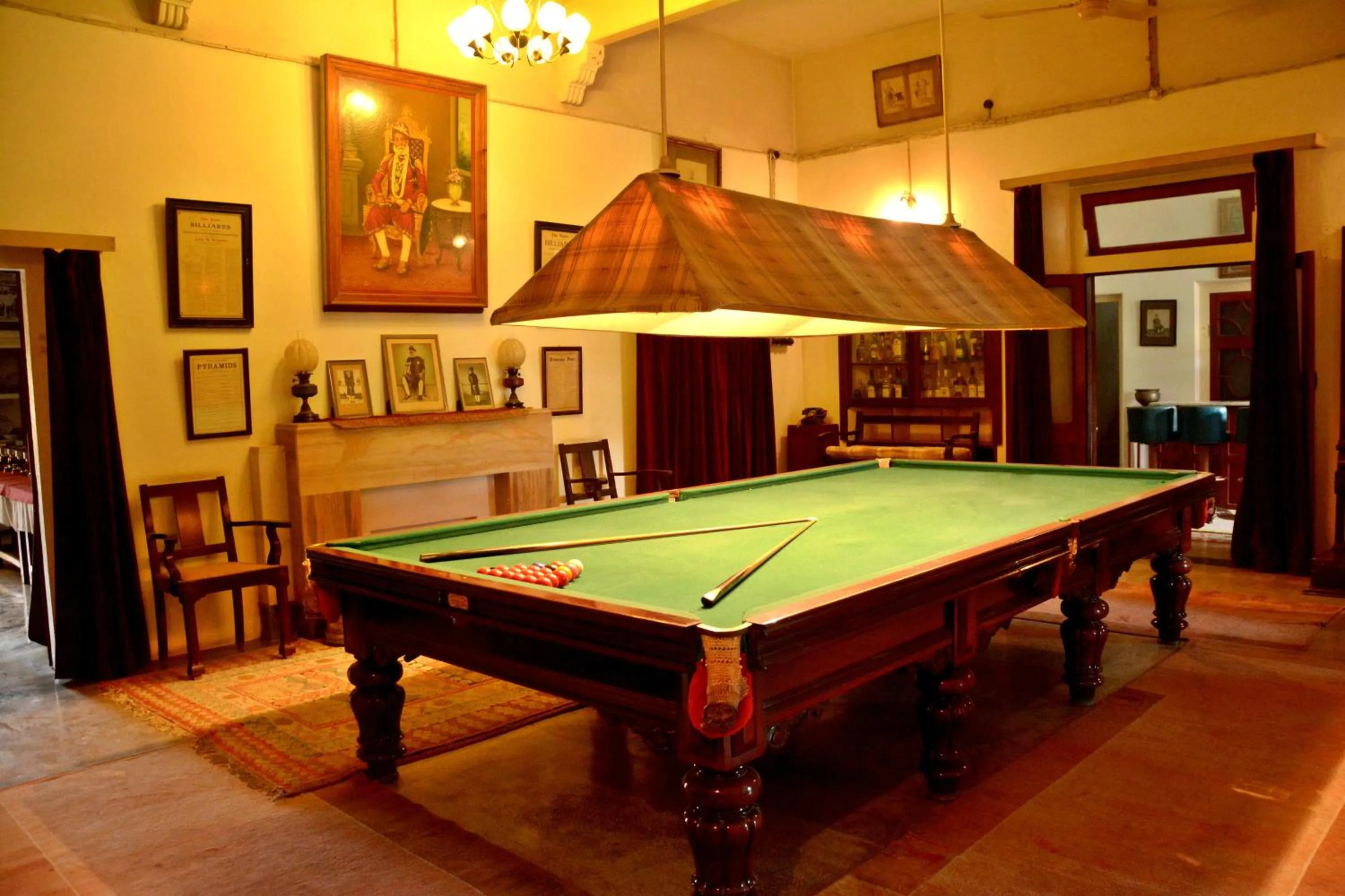 Billiard in Bhanwar Vilas Palace