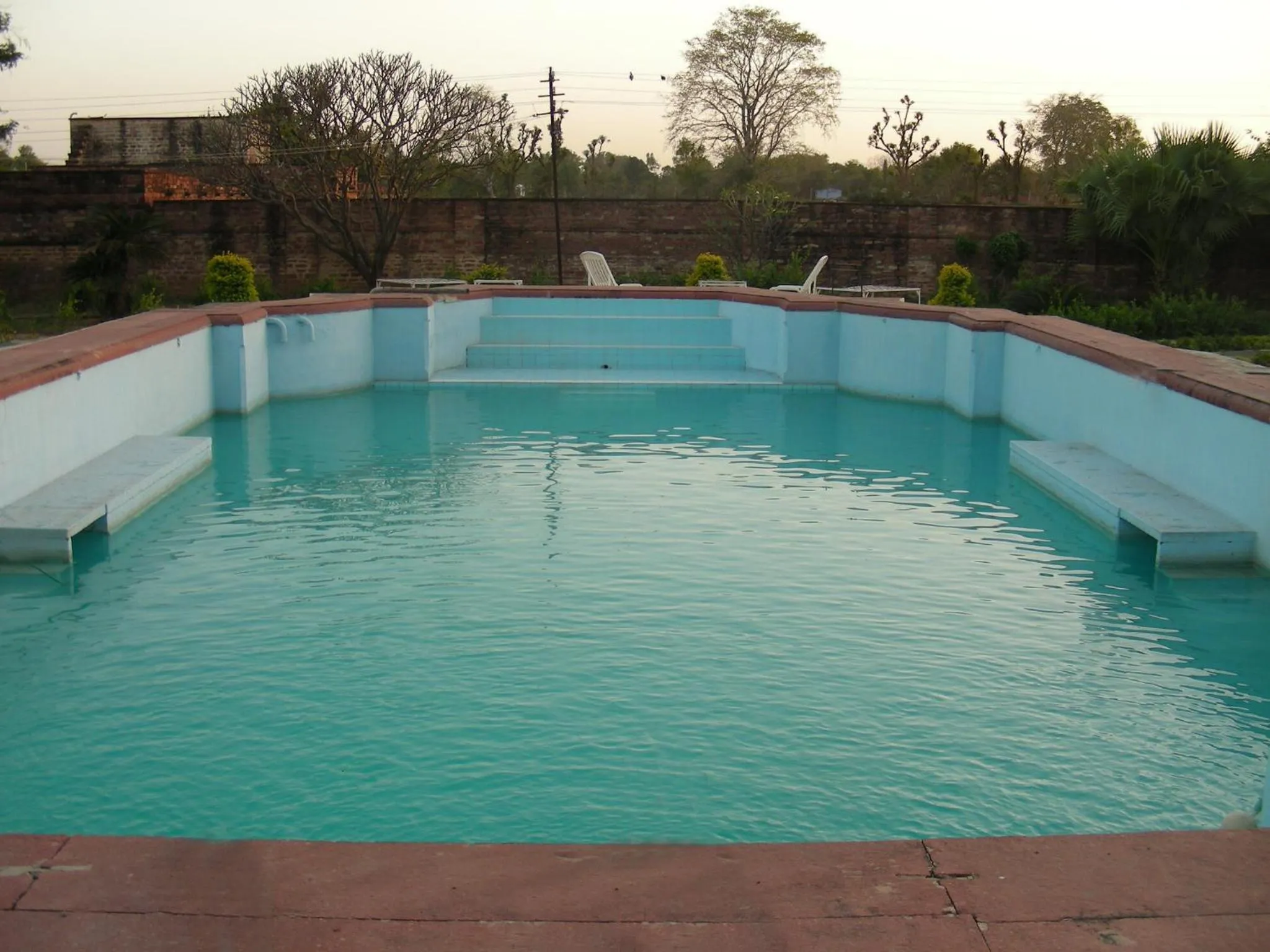 Swimming pool in Bhanwar Vilas Palace