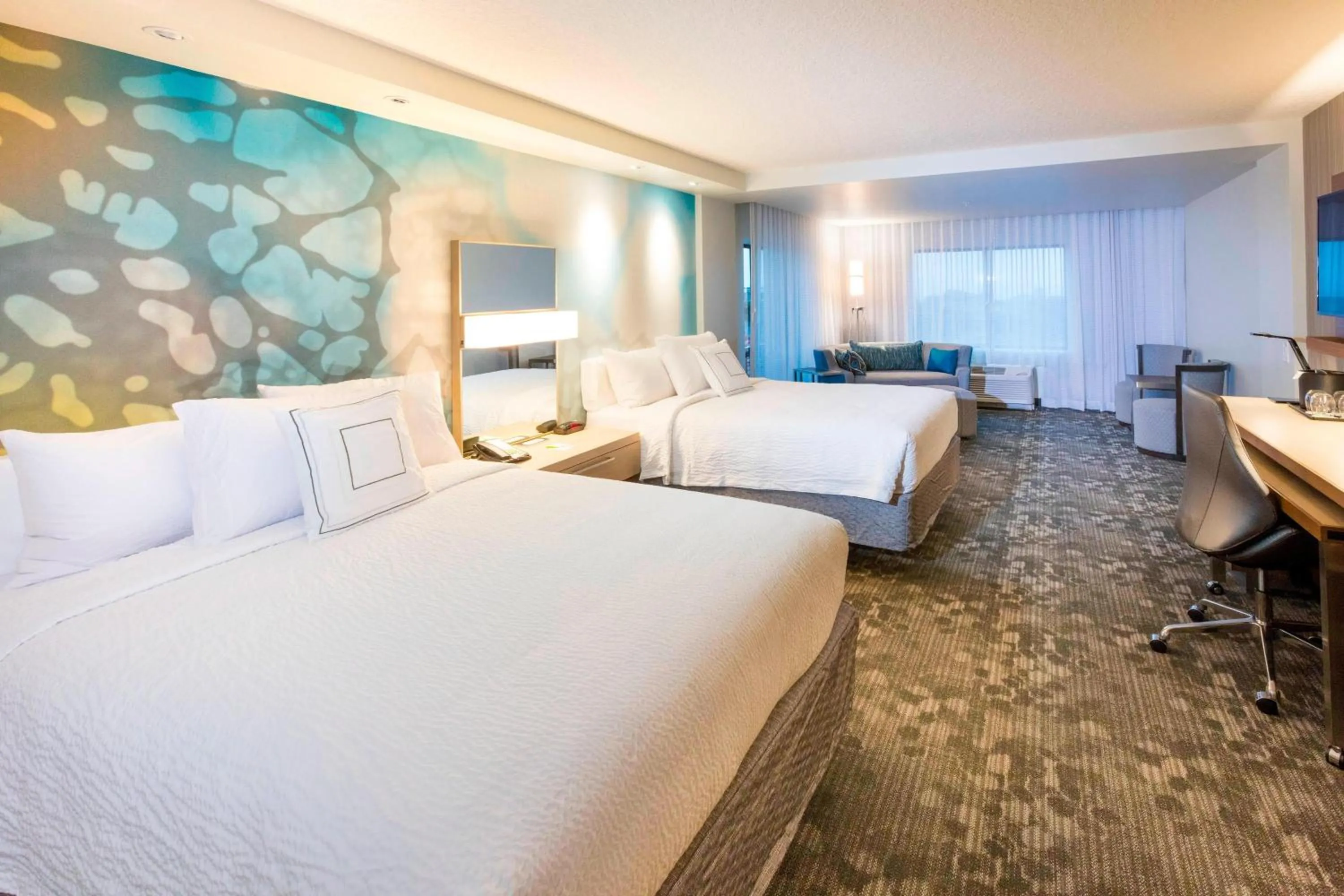 Photo of the whole room, Bed in Courtyard by Marriott St. Augustine Beach