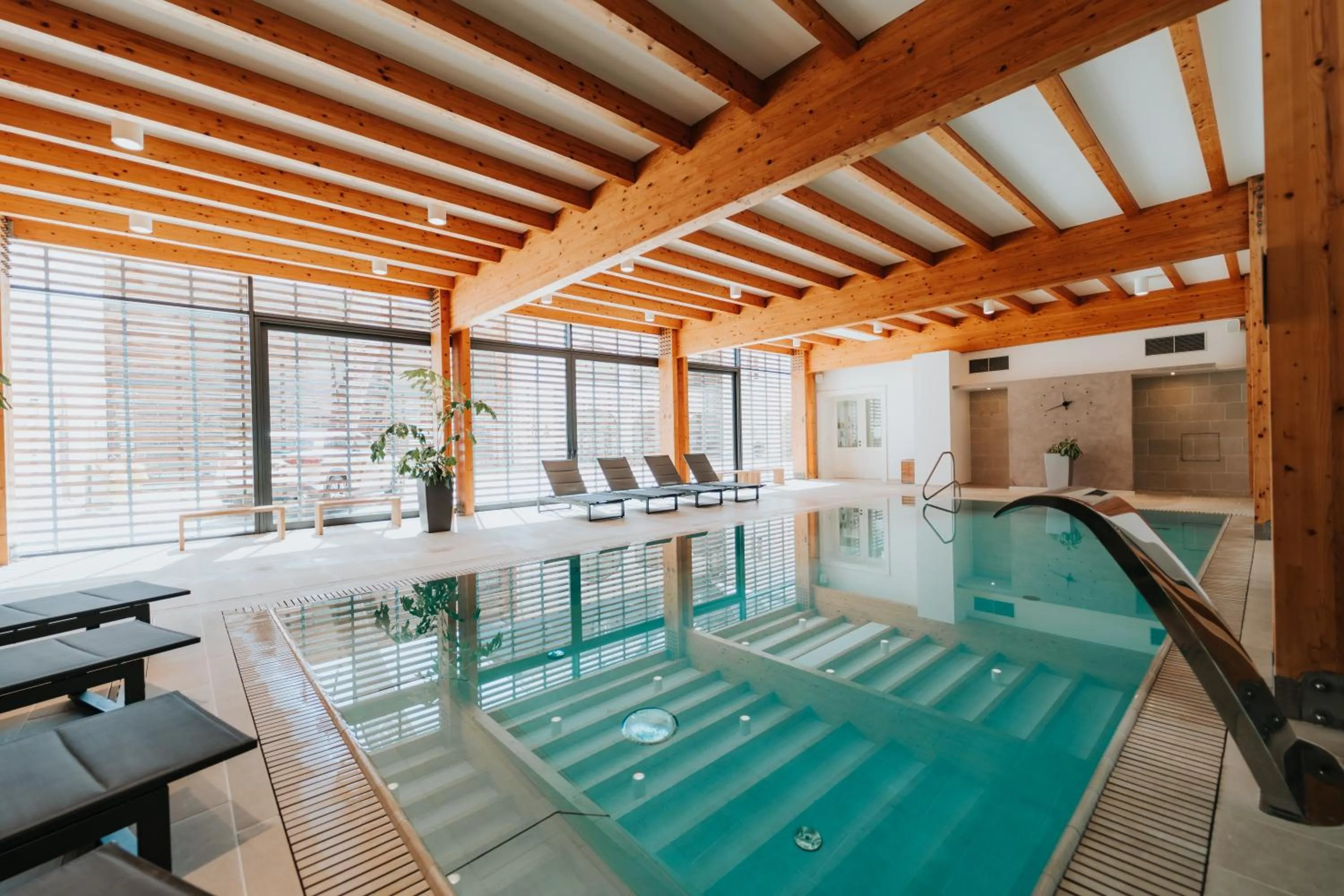 Swimming pool in Hotel Château Gbeľany