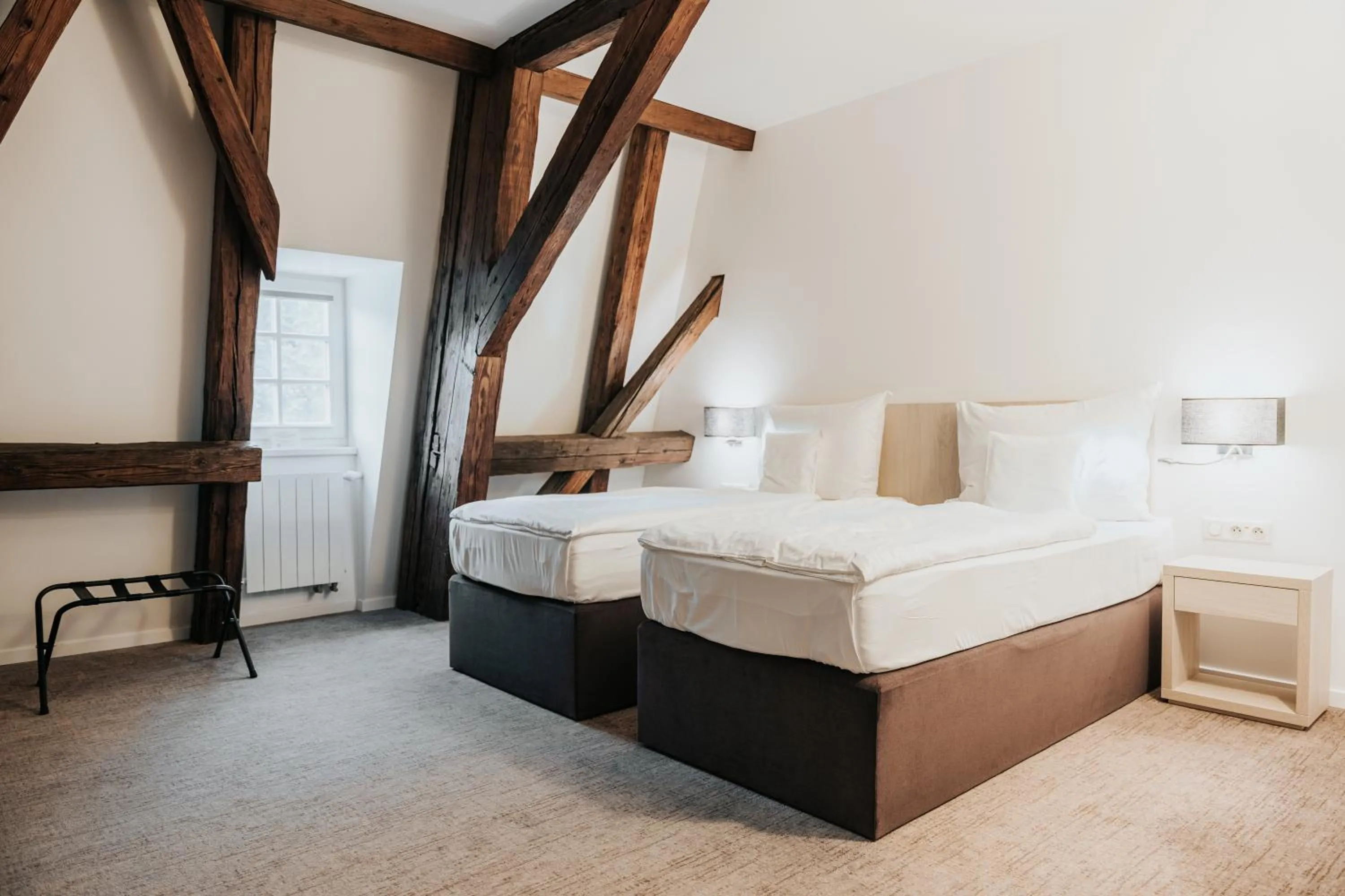 Property building, Bed in Hotel Château Gbeľany