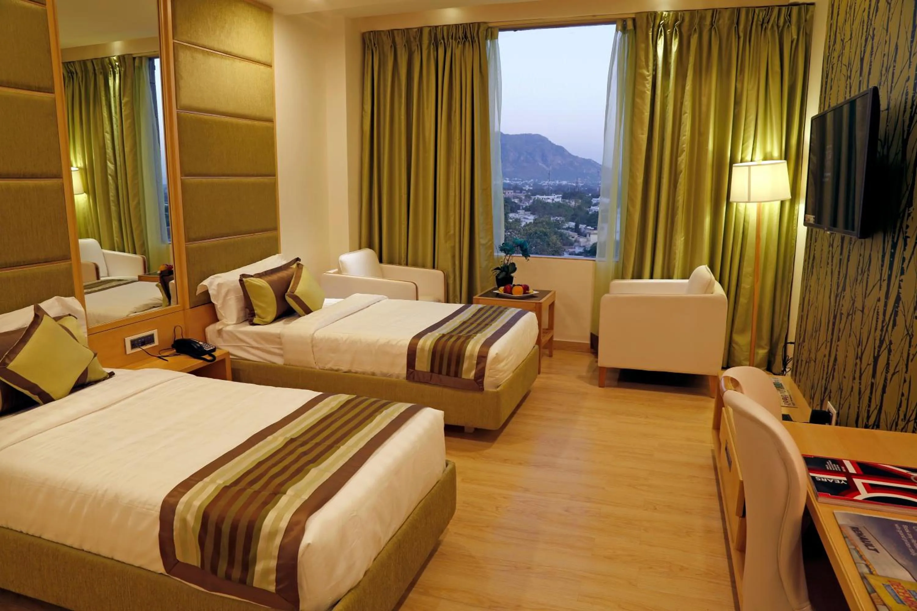 Bedroom in Hotel LN Courtyard