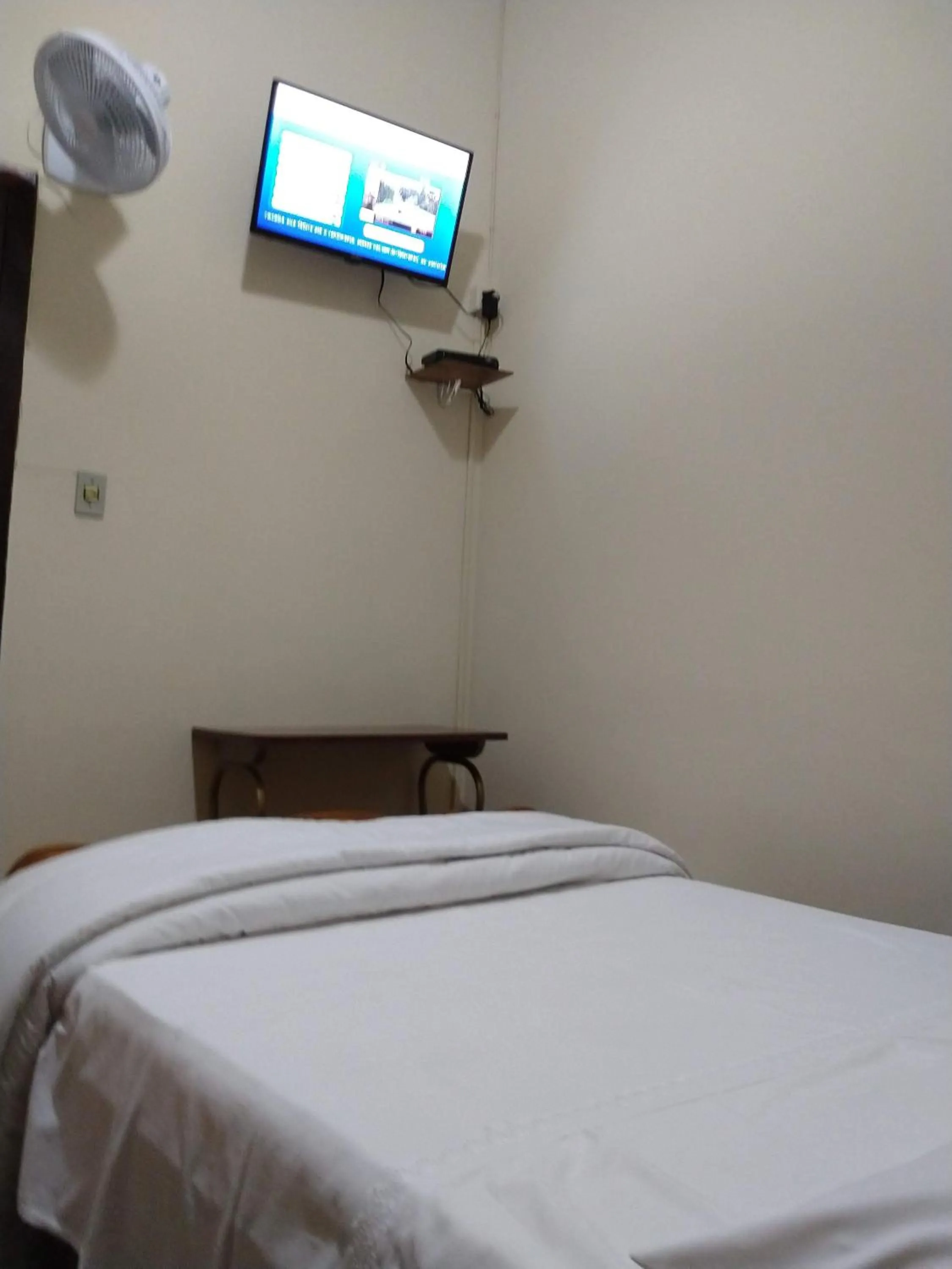 Bed in Hotel Cervantes