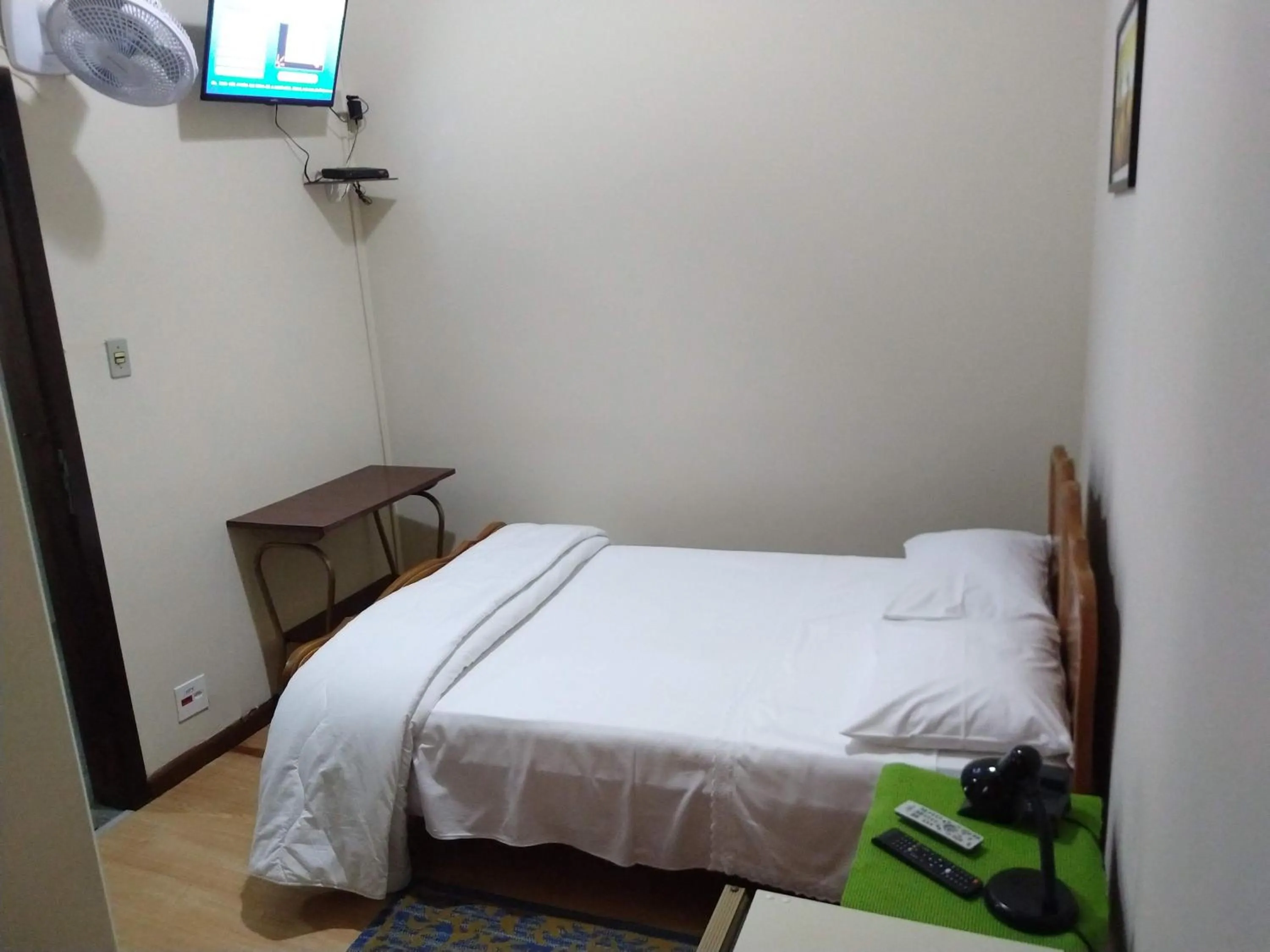 Bed in Hotel Cervantes
