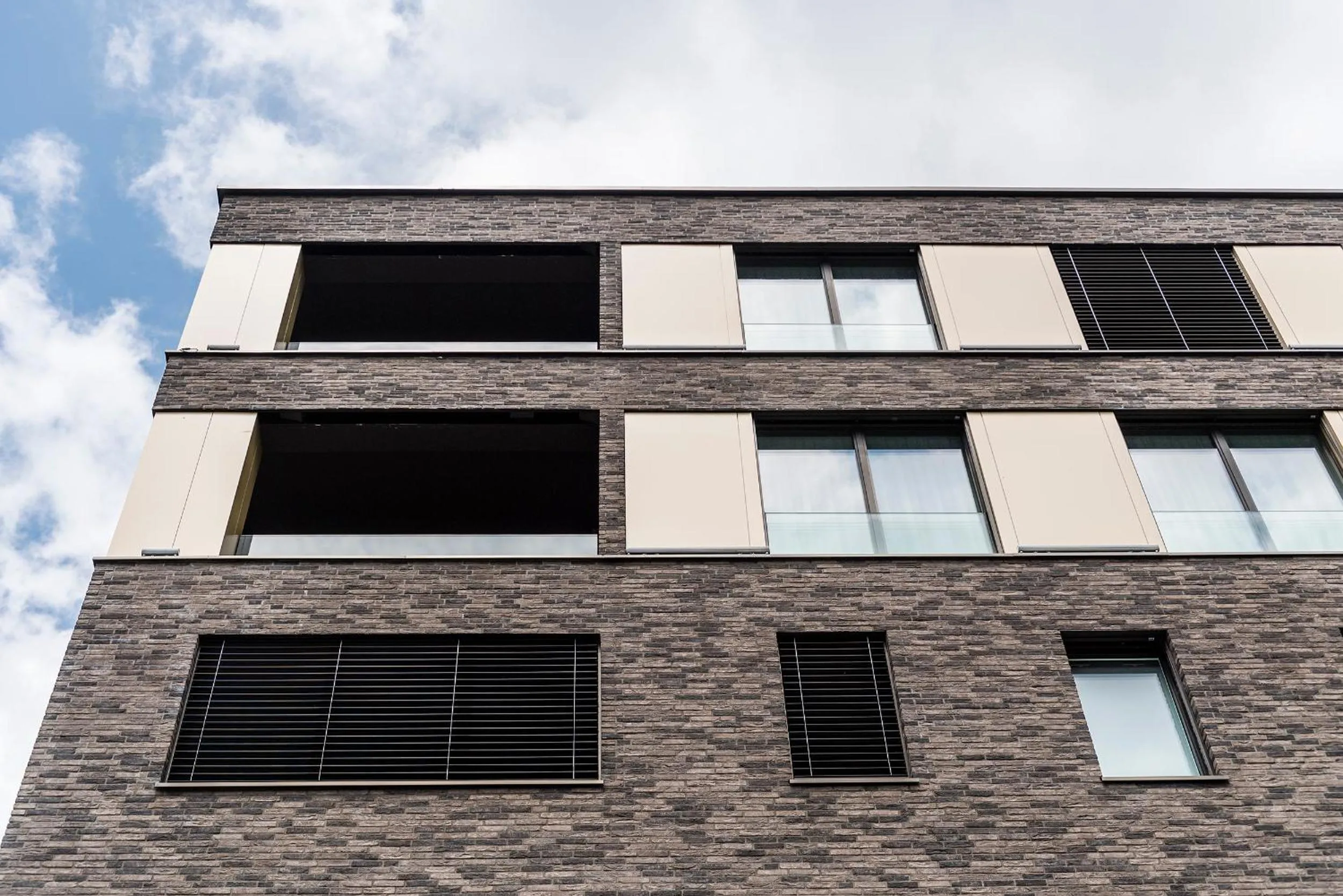 Facade/entrance in b-smart hotel Bendern