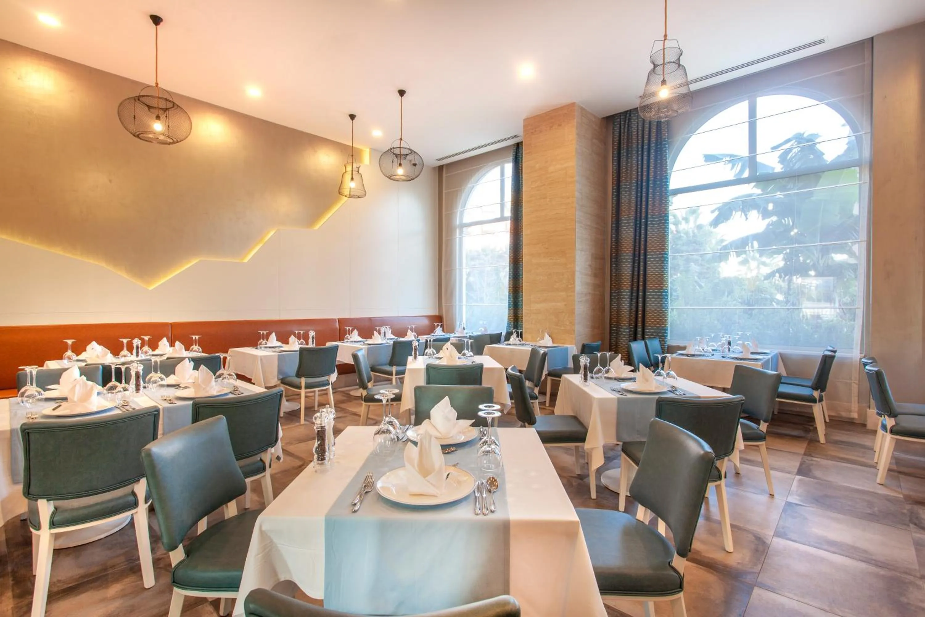 Dinner in Haydarpasha Palace Hotel