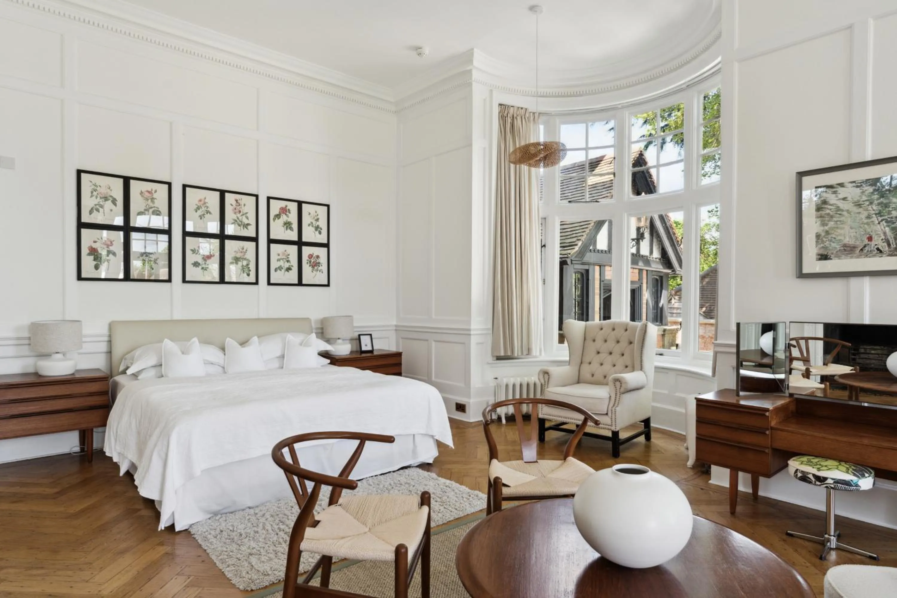 Bed in River Arts Club