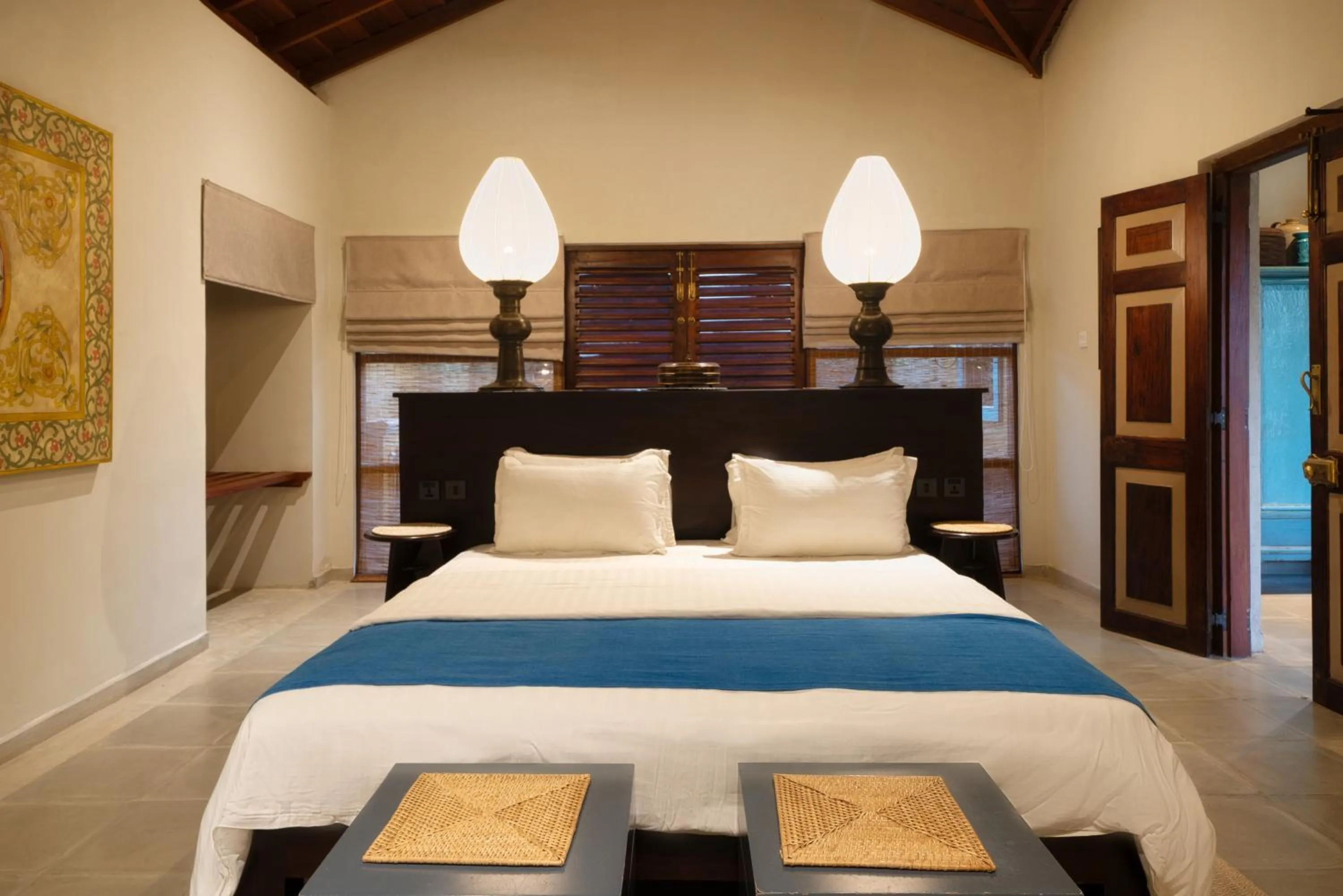 Bed in Kumbukgaha Villa