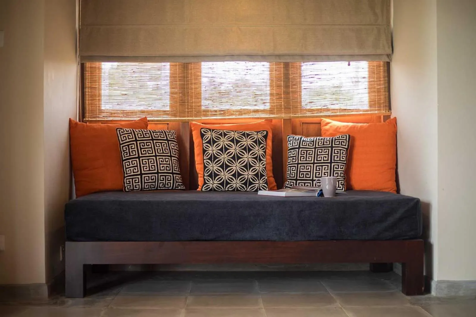 Bed in Kumbukgaha Villa