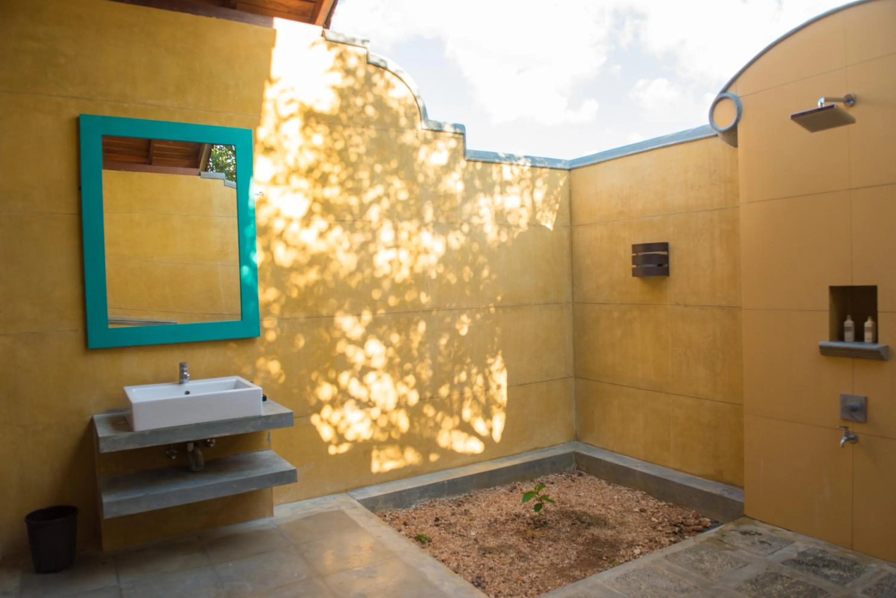 Bathroom in Kumbukgaha Villa