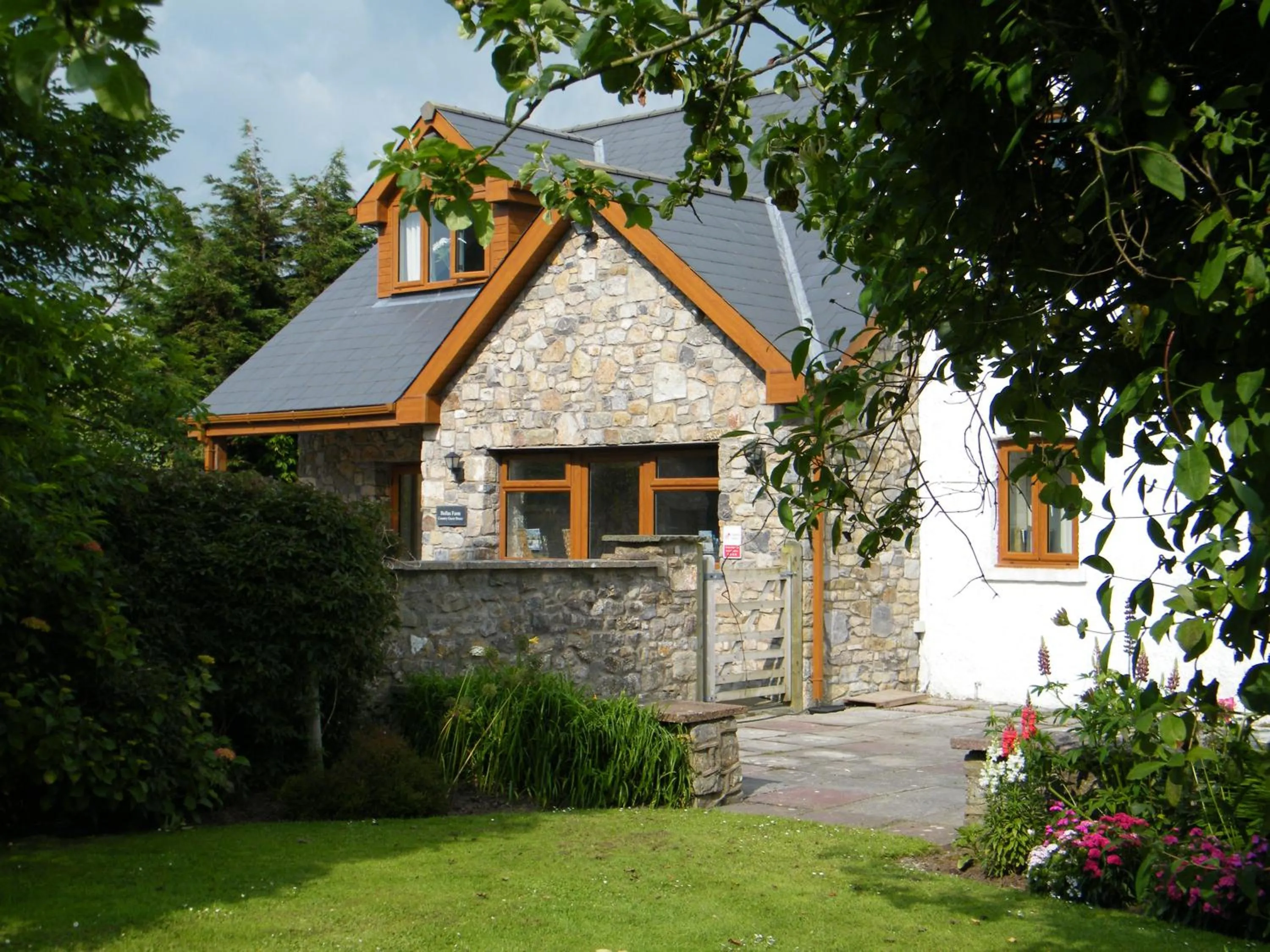 Ballas Farm Country Guest House