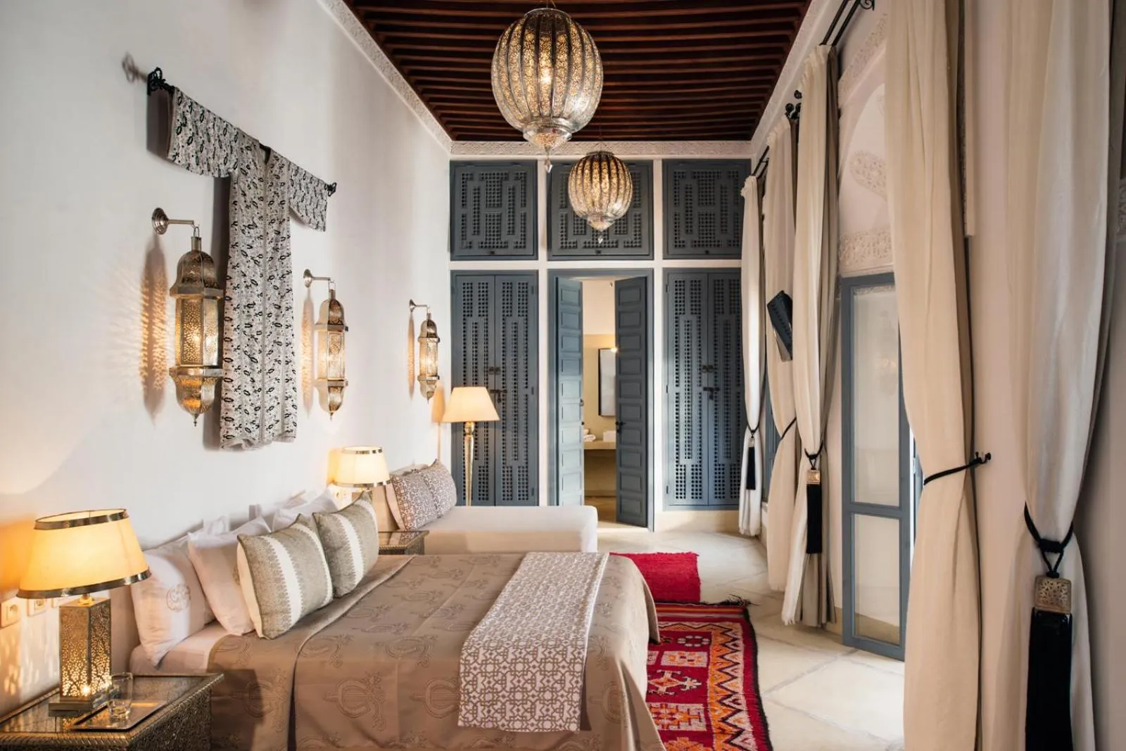 Photo of the whole room, Bed in Riad Adore