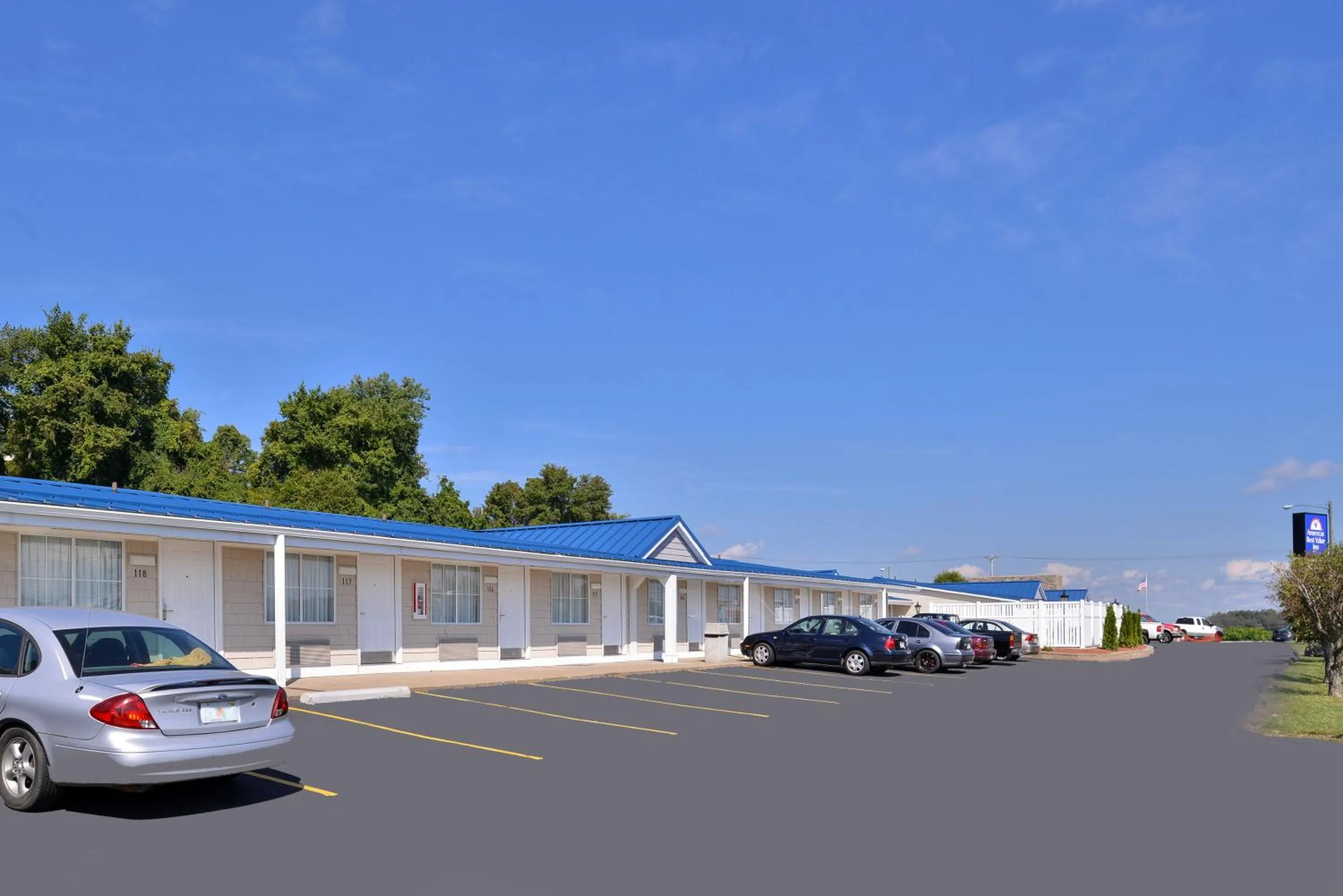 Property building in Americas Best Value Inn & Suites St Clairsville Wheeling